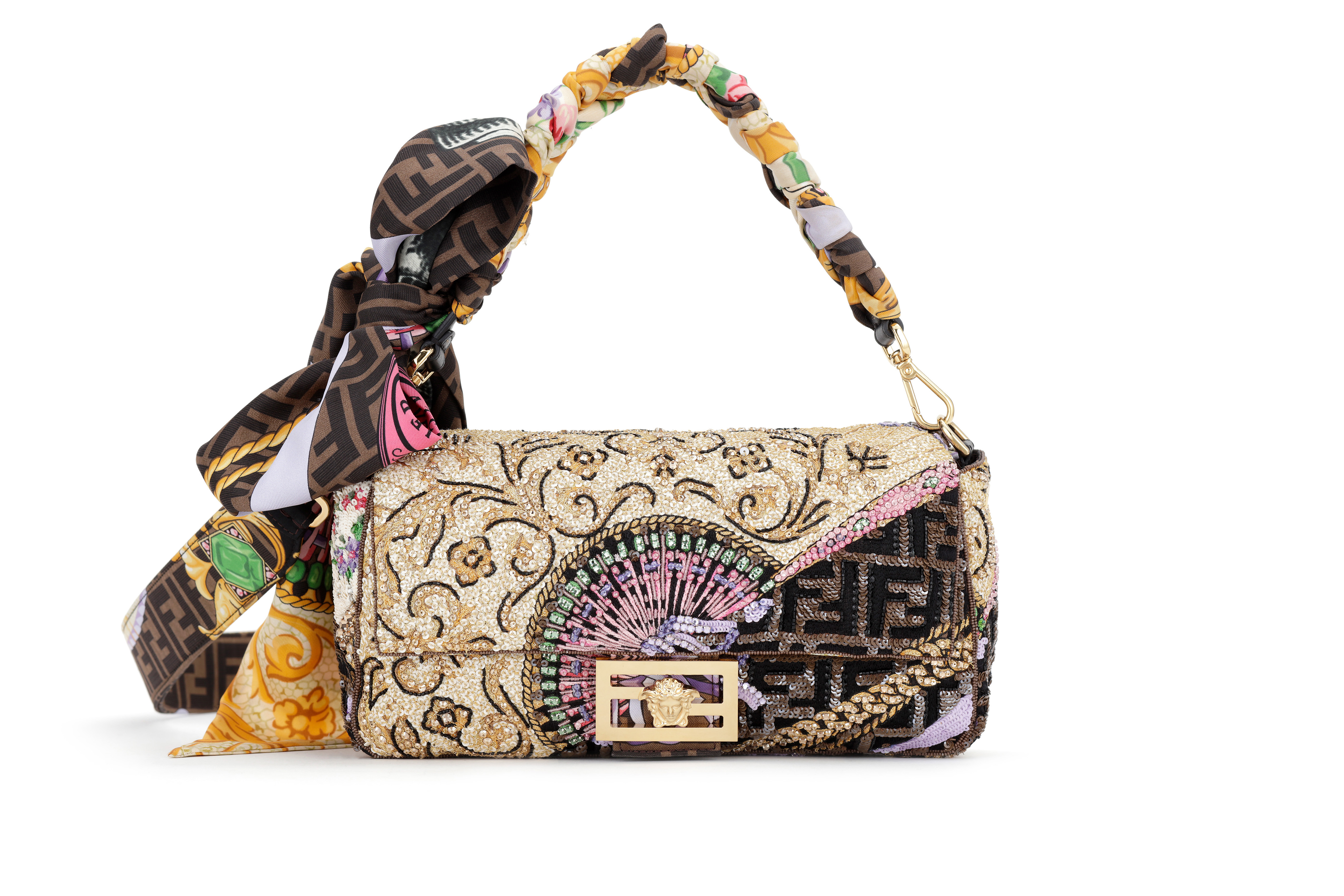 綁帶造型Baguette NT$290,000 FENDI Fendace。（FENDI提供）