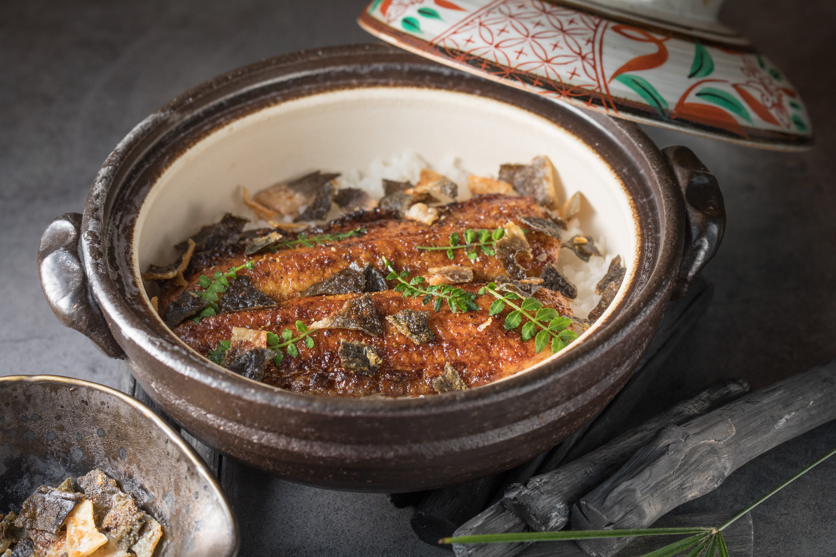 「 彧割烹」經典的釜飯總是讓食客驚艷。