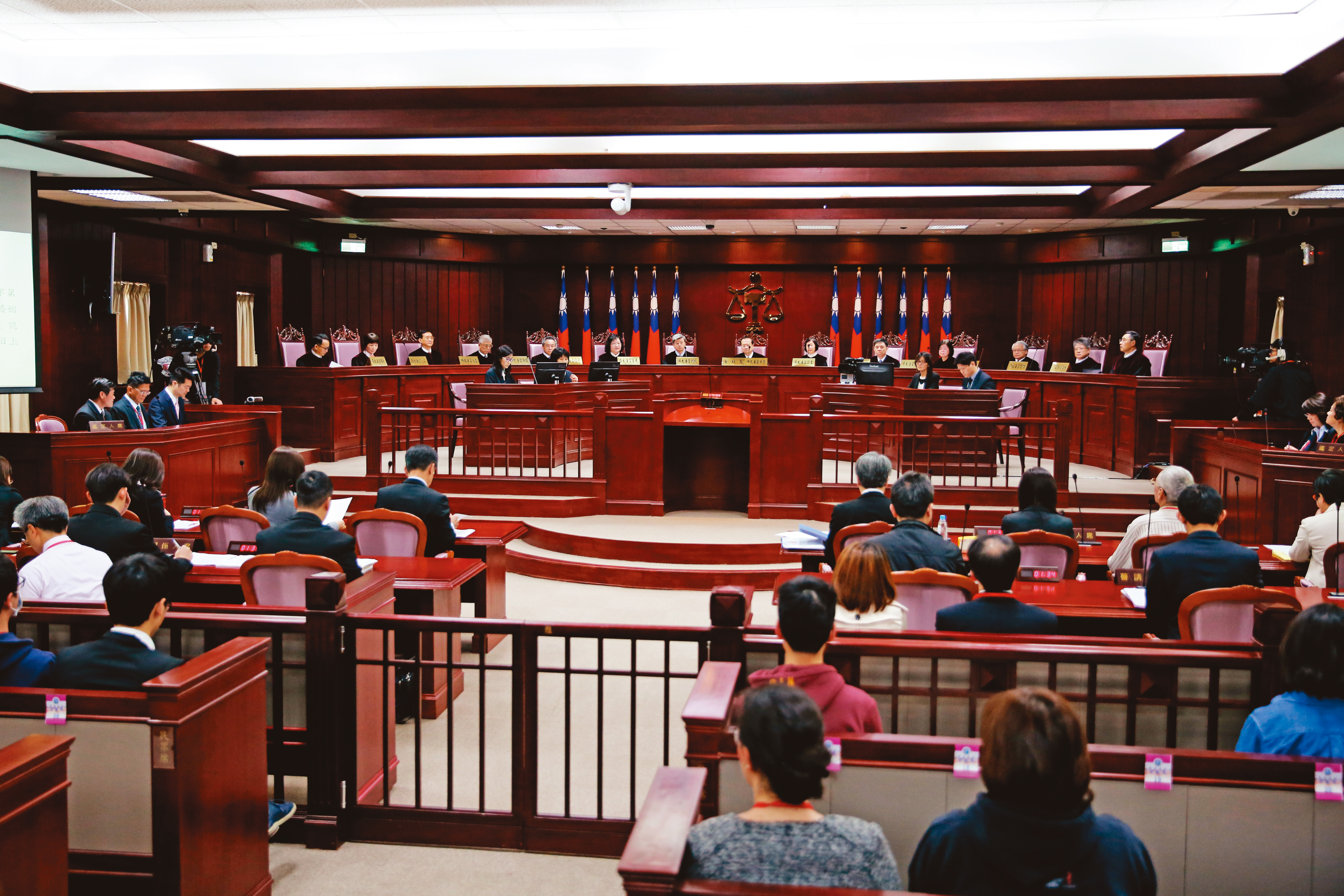 2017年5月24日大法官宣告《民法》未保障同婚違憲，我國婚姻平權邁進一大步。