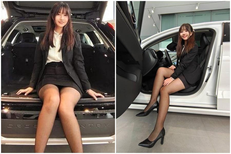 正妹女業務甜美可愛的笑容，融化大票網友。 （翻攝自爆廢公社）