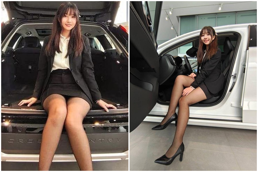 正妹女業務甜美可愛的笑容,融化大票網友。 (翻攝自爆廢公社)