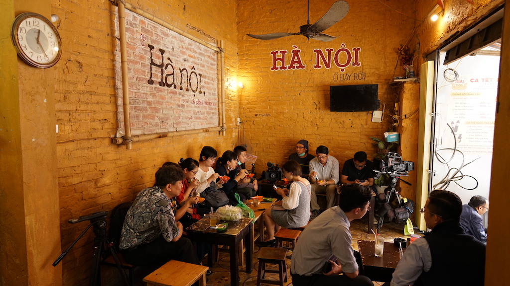 歷經四代經營的百年咖啡老店。（公視提供）