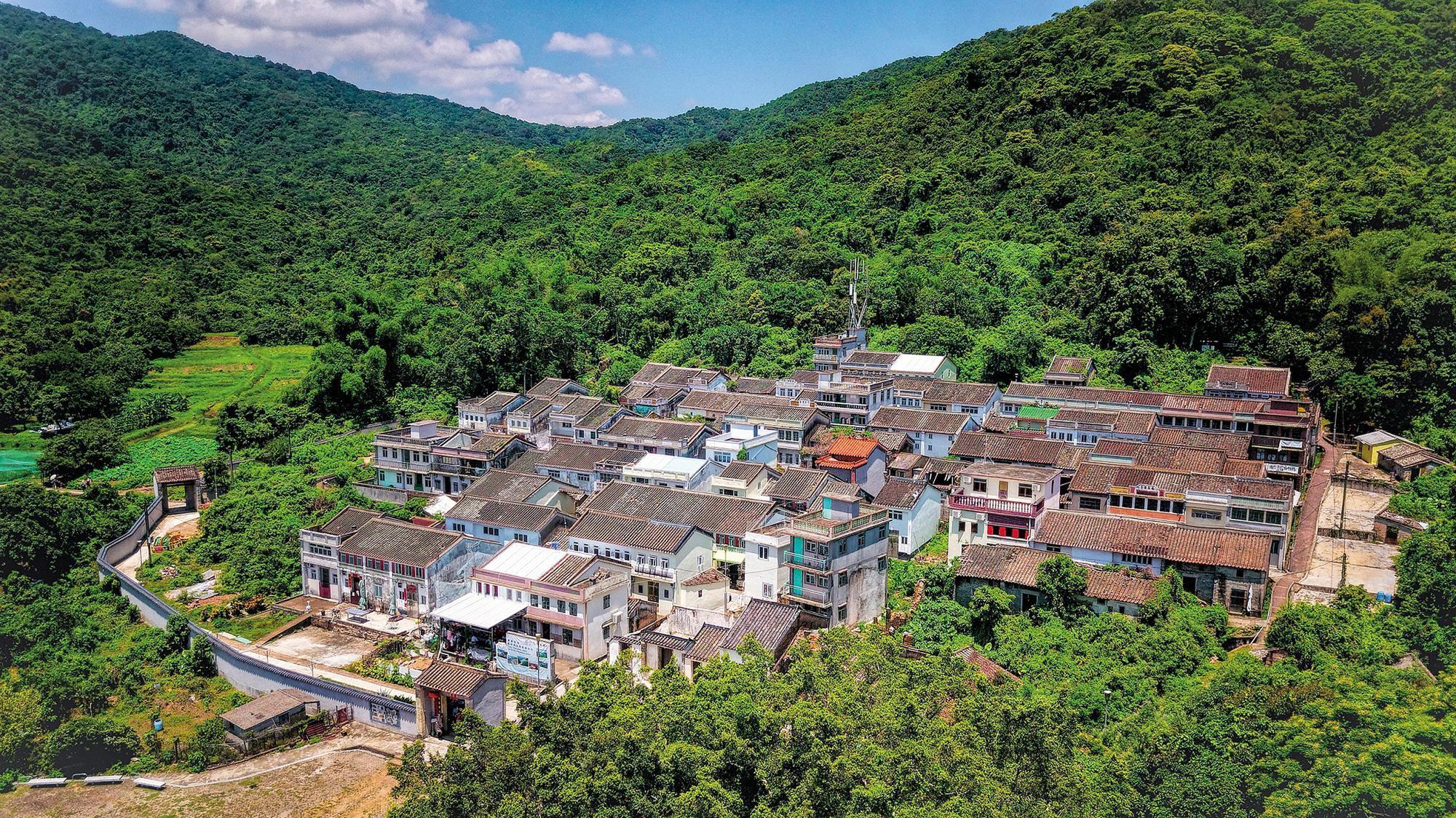香港旅遊局公開2022年最推薦給吃貨們的4條上山下海新路線，其中之一是造訪香港保存最完好的鄉村之一「荔枝窩」。（香港旅遊發展局提供）