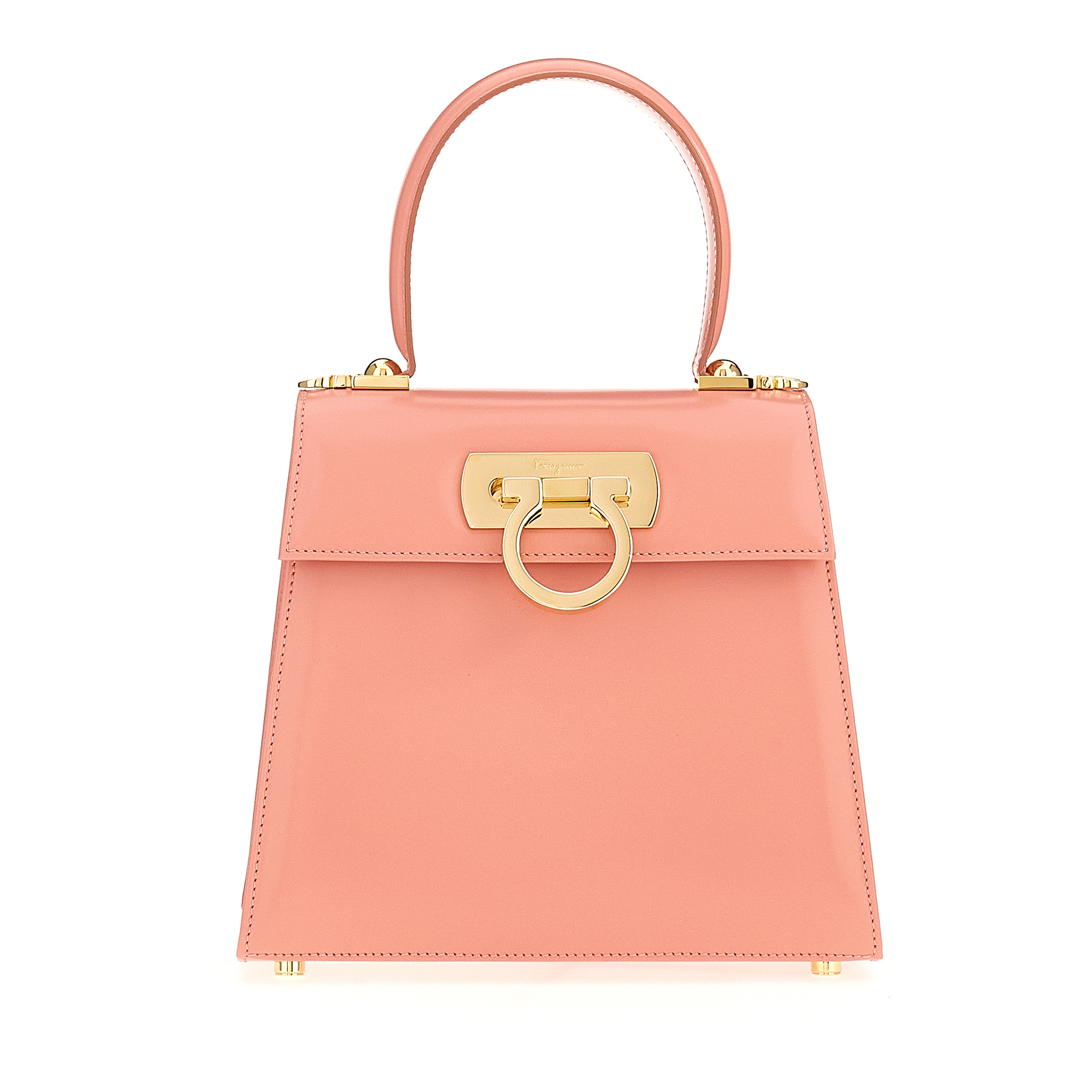 Top Handle經典復刻手提包花瓣粉小牛皮。NT$84,900（Salvatore Ferragamo提供）