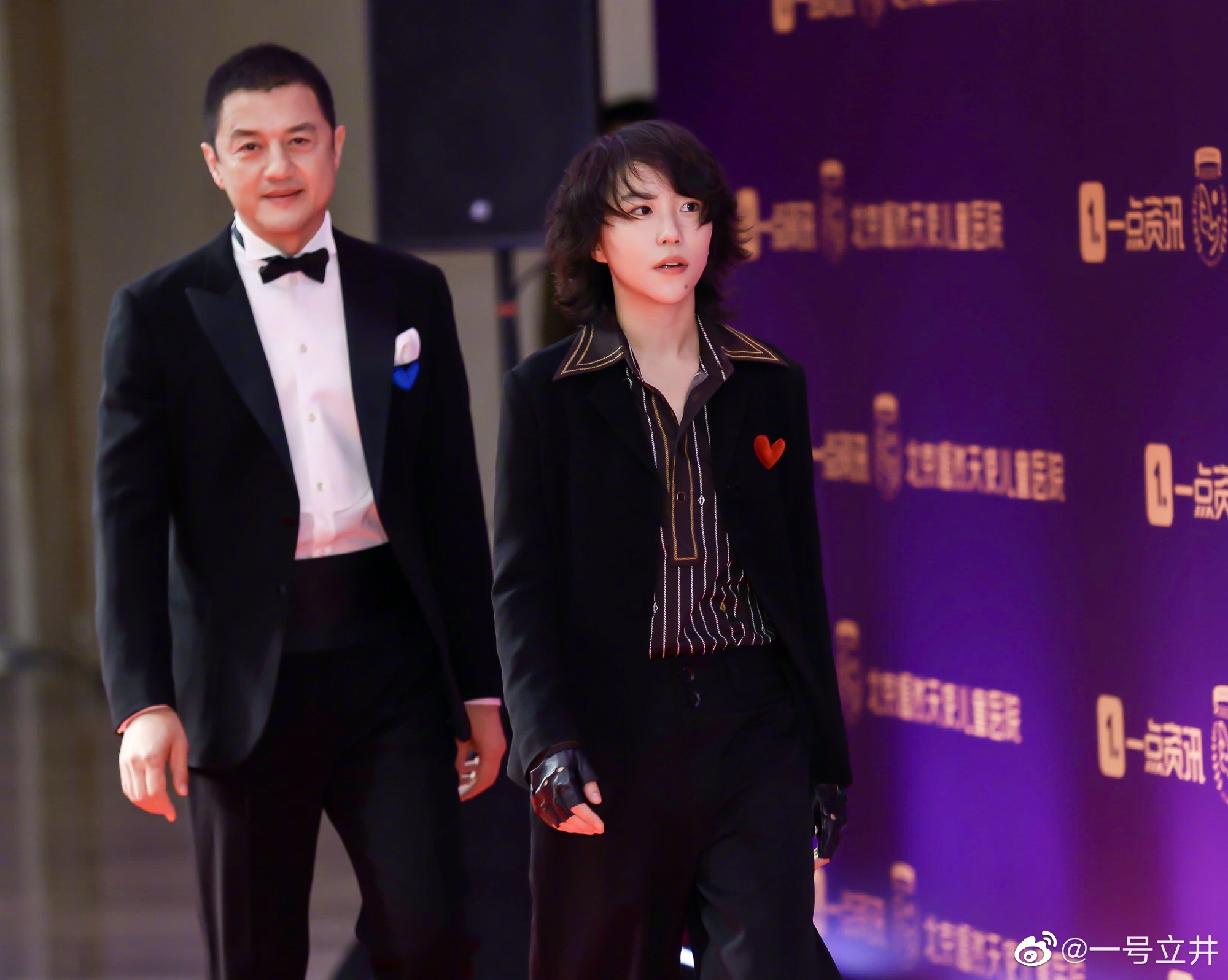 李亞鵬與王菲婚後息影經商卻屢失敗，王菲密友爆料王菲曾金援丈夫超過10億元。右為李亞鵬繼女竇靖童。（翻攝自李亞鵬微博）