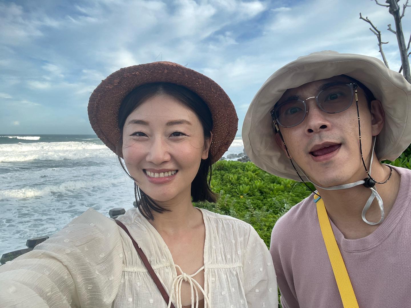 朱芷瑩和施名帥都相當喜歡小動物。（翻攝臉書）