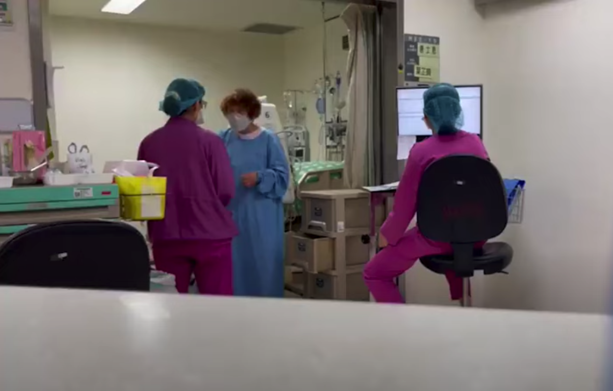 護理師被退將夫人飆罵15分鐘。(翻攝自爆料公社二社)