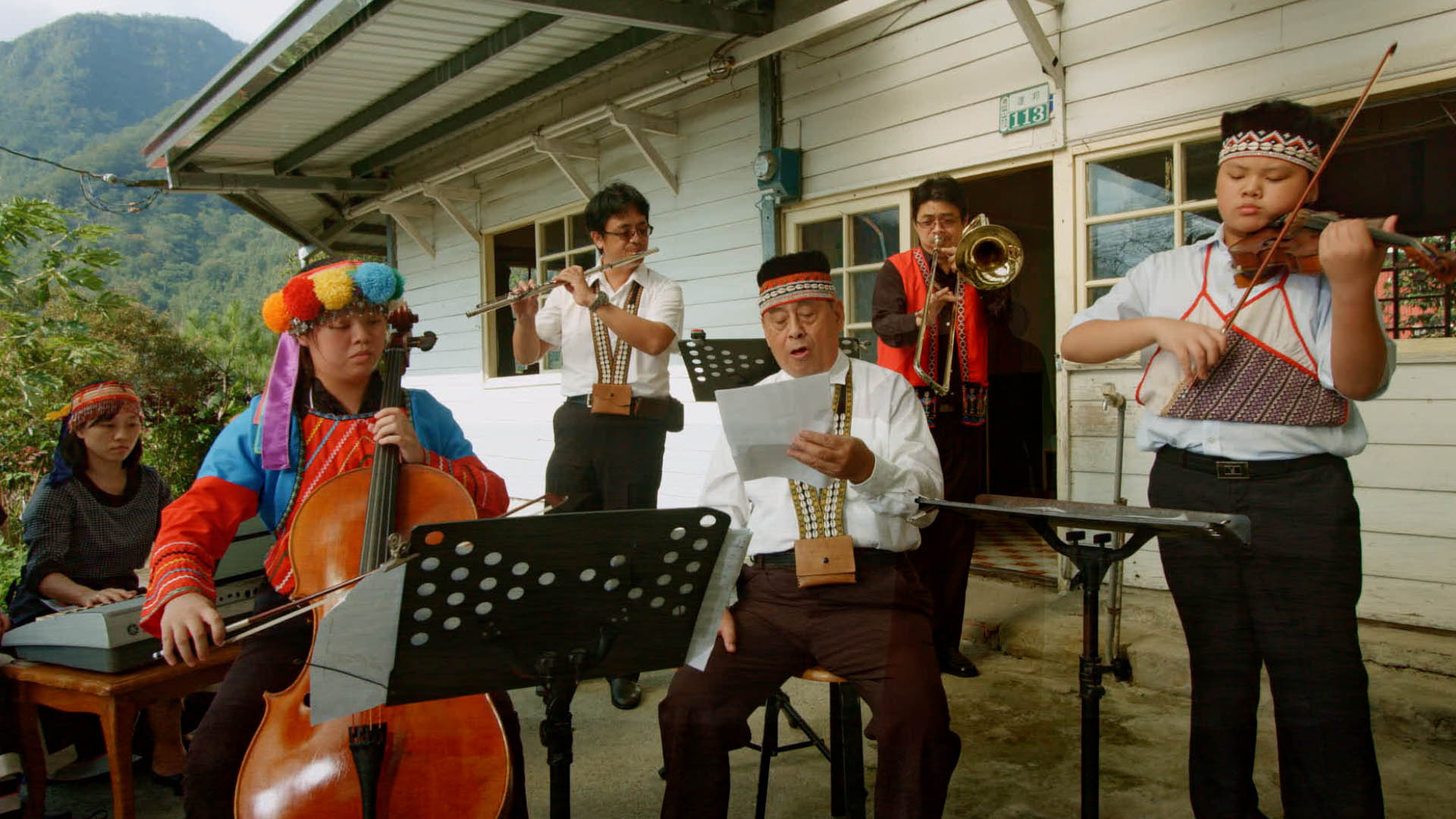 旅法導演陳慧齡執導《給阿媽的一封信》邀請年輕人訪談祖父母，記錄家族故事。（天馬行空提供）