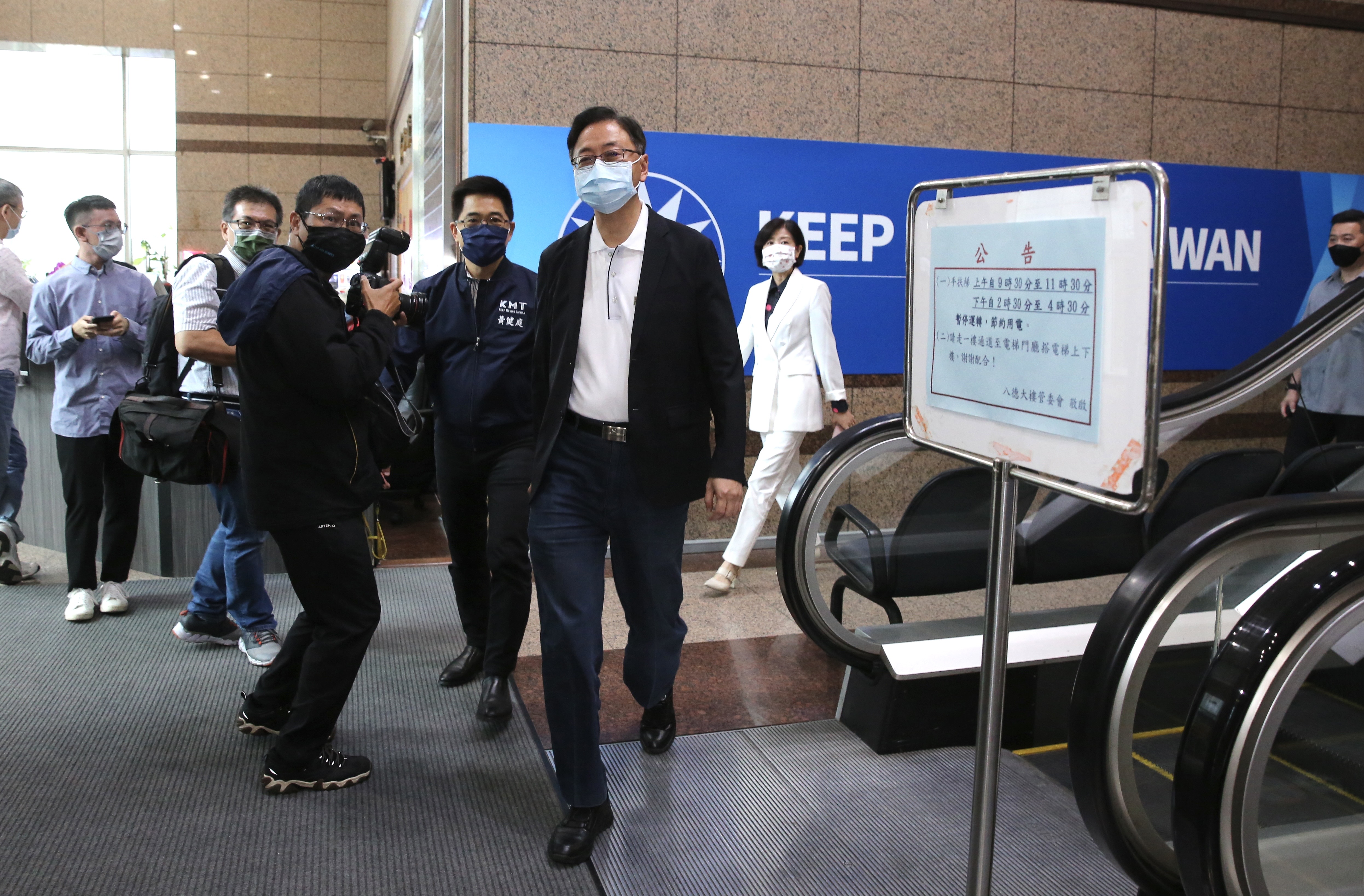 國民黨中常會今火速徵召張善政參選桃園市長。