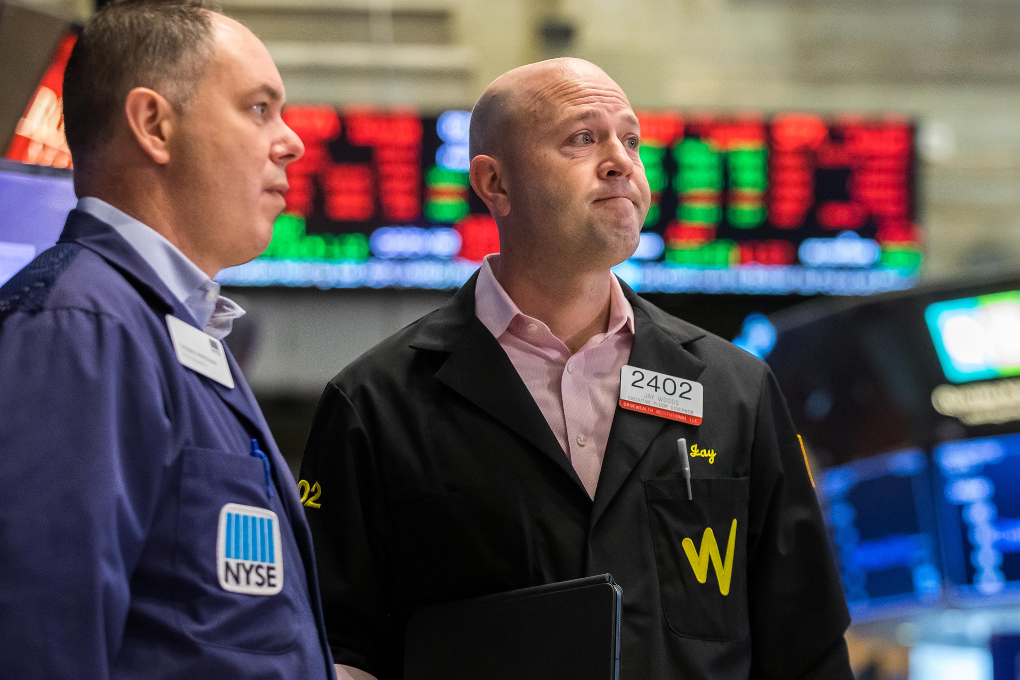 暢銷書《富爸爸窮爸爸》作者再度預言股災將至，建議投資人買進黃金、白銀及比特幣避險。（示意圖，翻攝自New York Stock Exchange臉書）