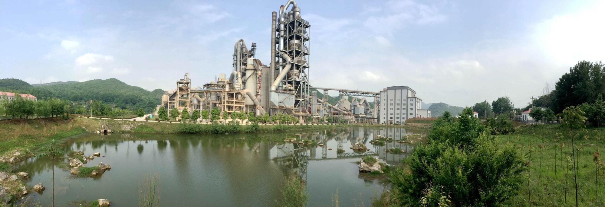 水泥大廠Q1營收成長、獲利卻衰退,達人預期下半年將回歸正軌,投資人可趁利空逢低補庫存。(台泥提供)