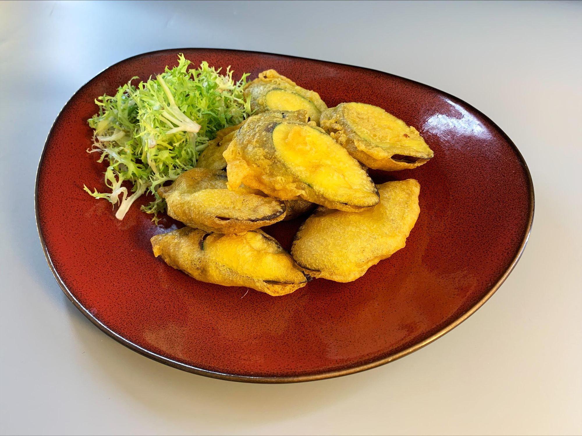 新菜「炸茄餅」。（吳健豪提供）