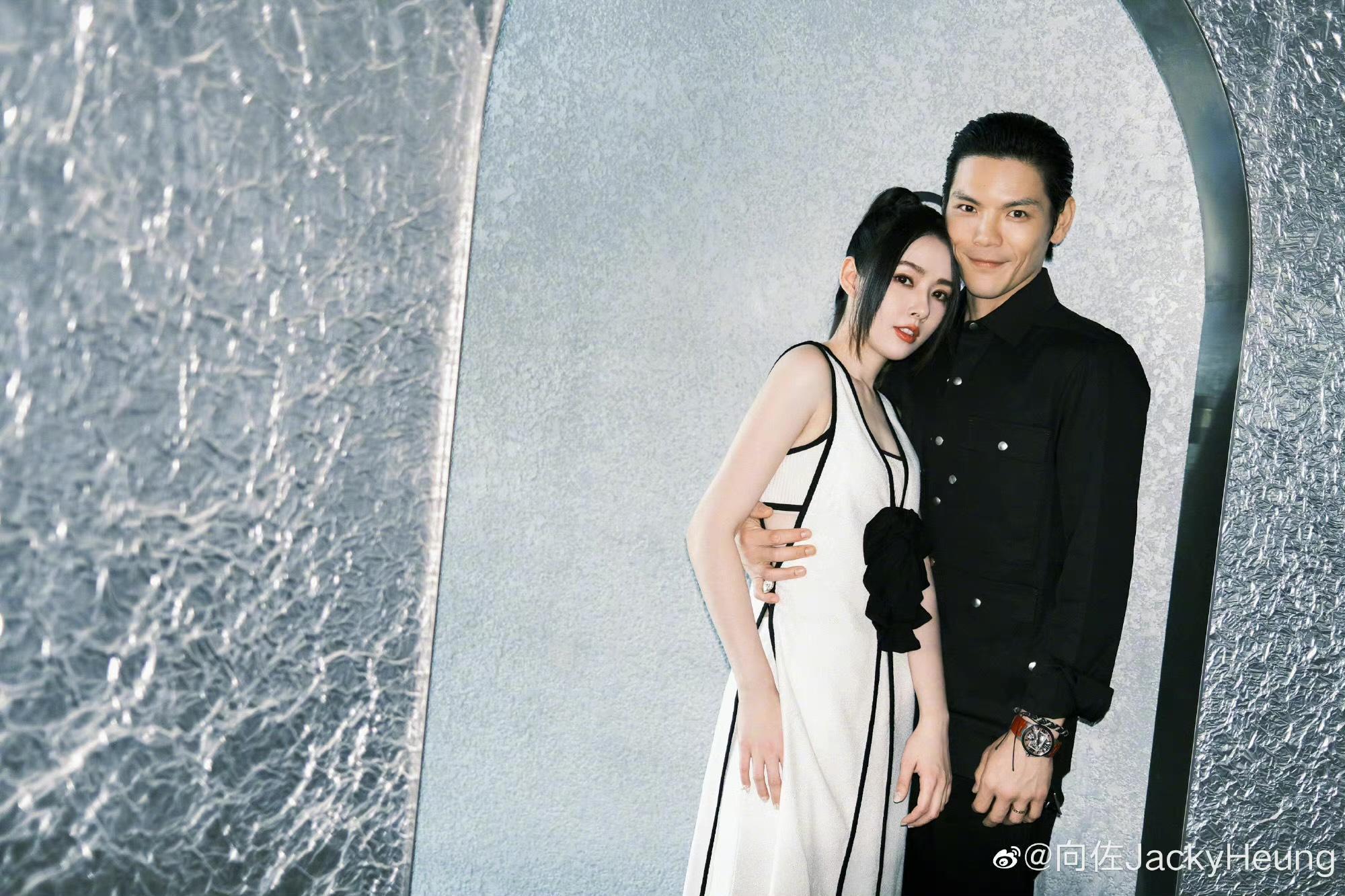 郭碧婷與向佐感情甜蜜，目前懷了第二胎。（翻攝自向佐微博）
