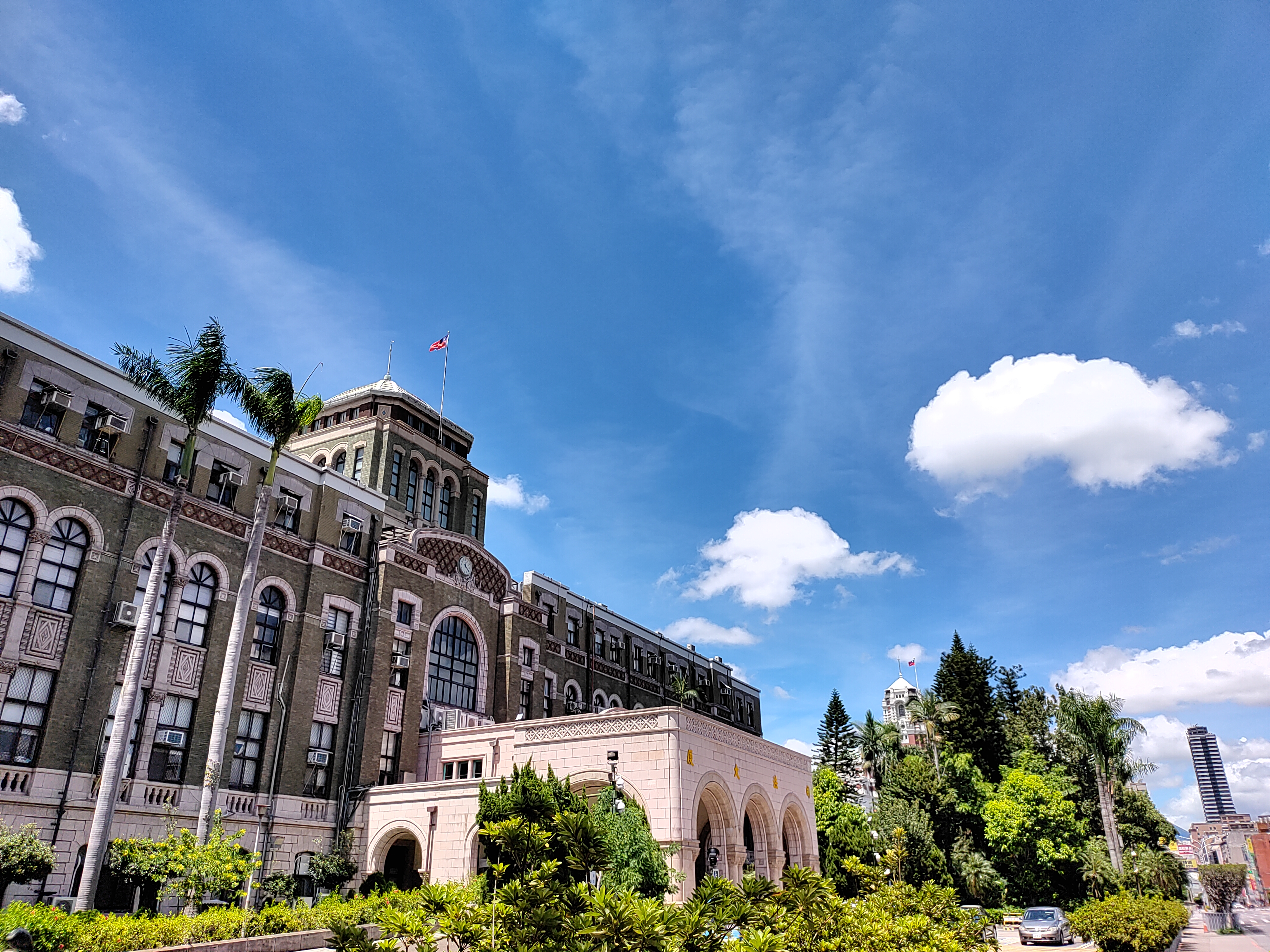 司法院針對司改滿意度37.4%,強調會持績改進。