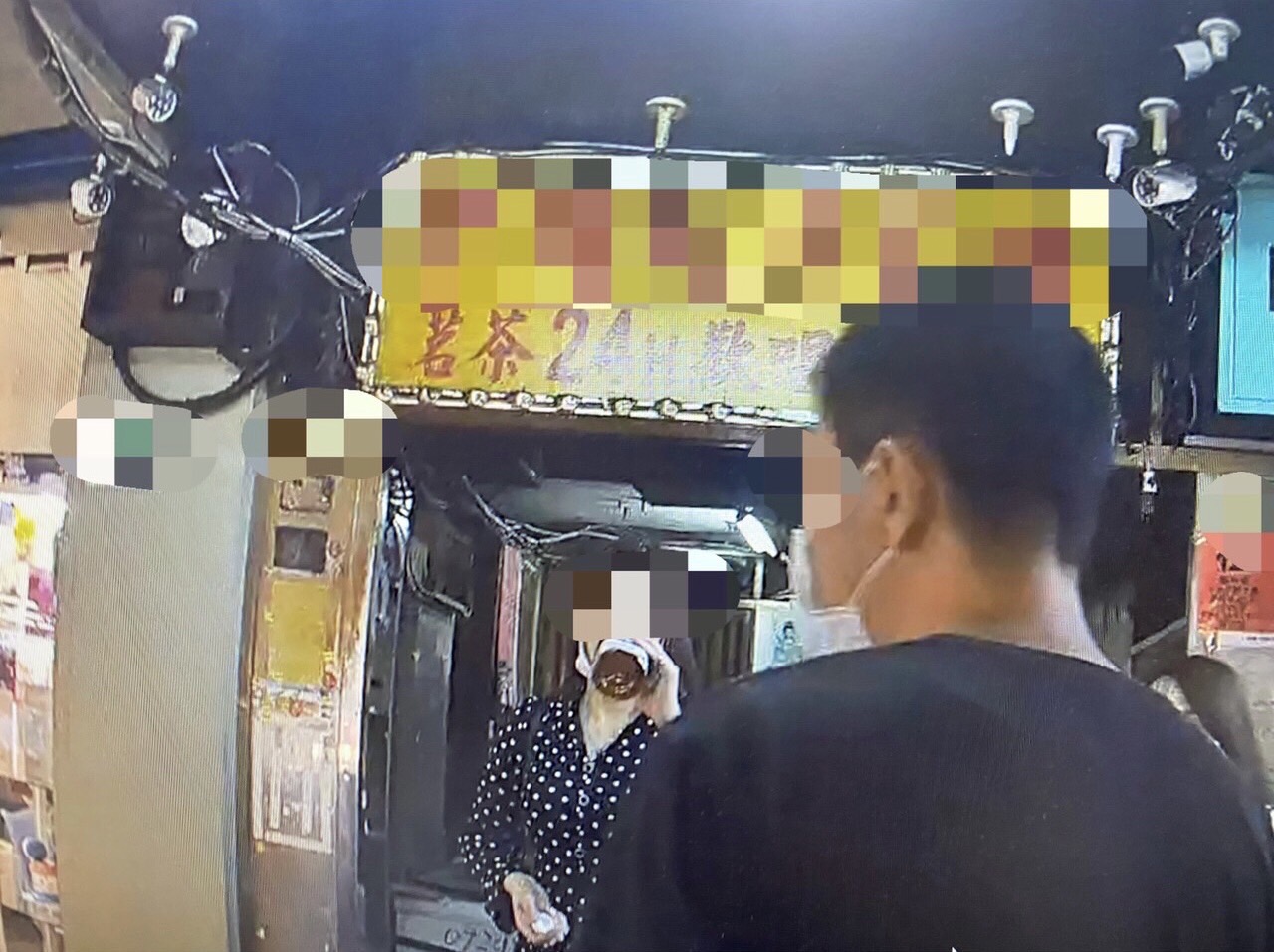 警方表示，李男當時酒醉，不斷要警方逮捕A女，卻說不清楚過程。（翻攝畫面）
