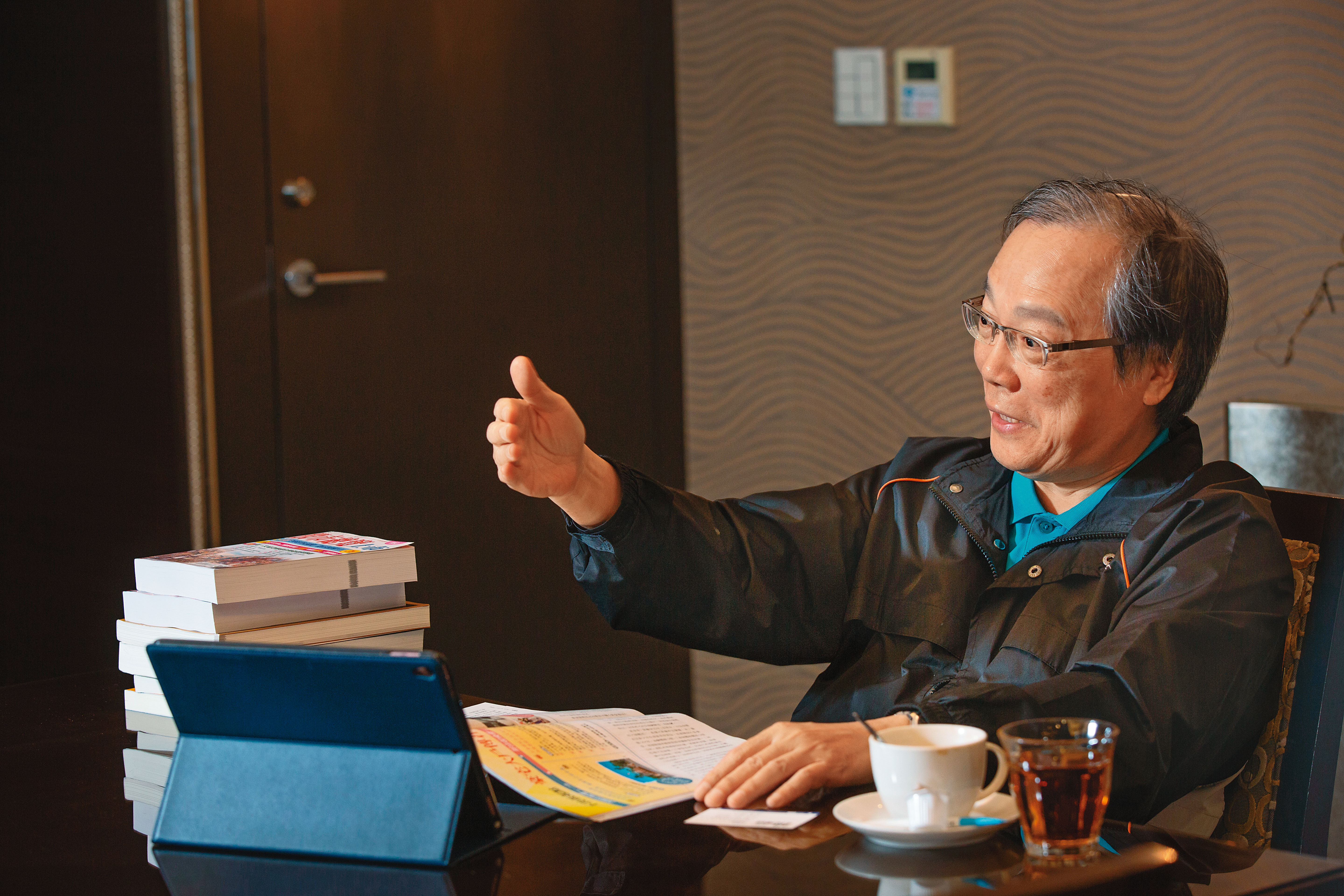 傅君玉投資資歷約48年，直言若好標的殖利率低於5％，不急著進場。 