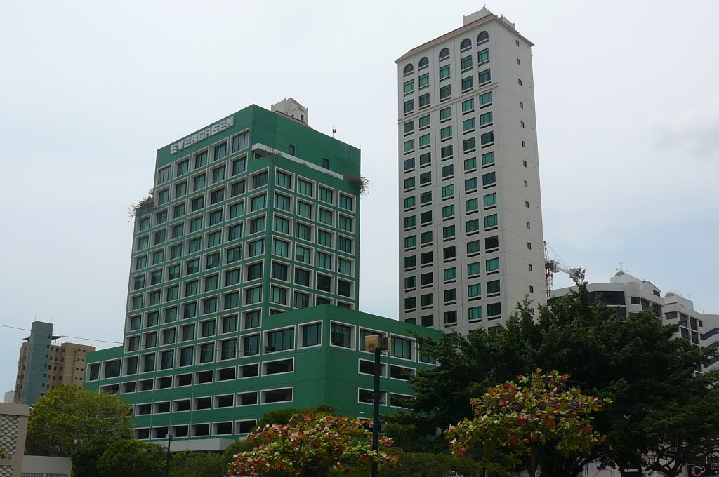 長榮家族紛爭越演越烈，弟弟派明日將就巴拿馬長榮國際一事現身說明。圖為巴拿馬長榮。（取材自skyscrapercity.com）