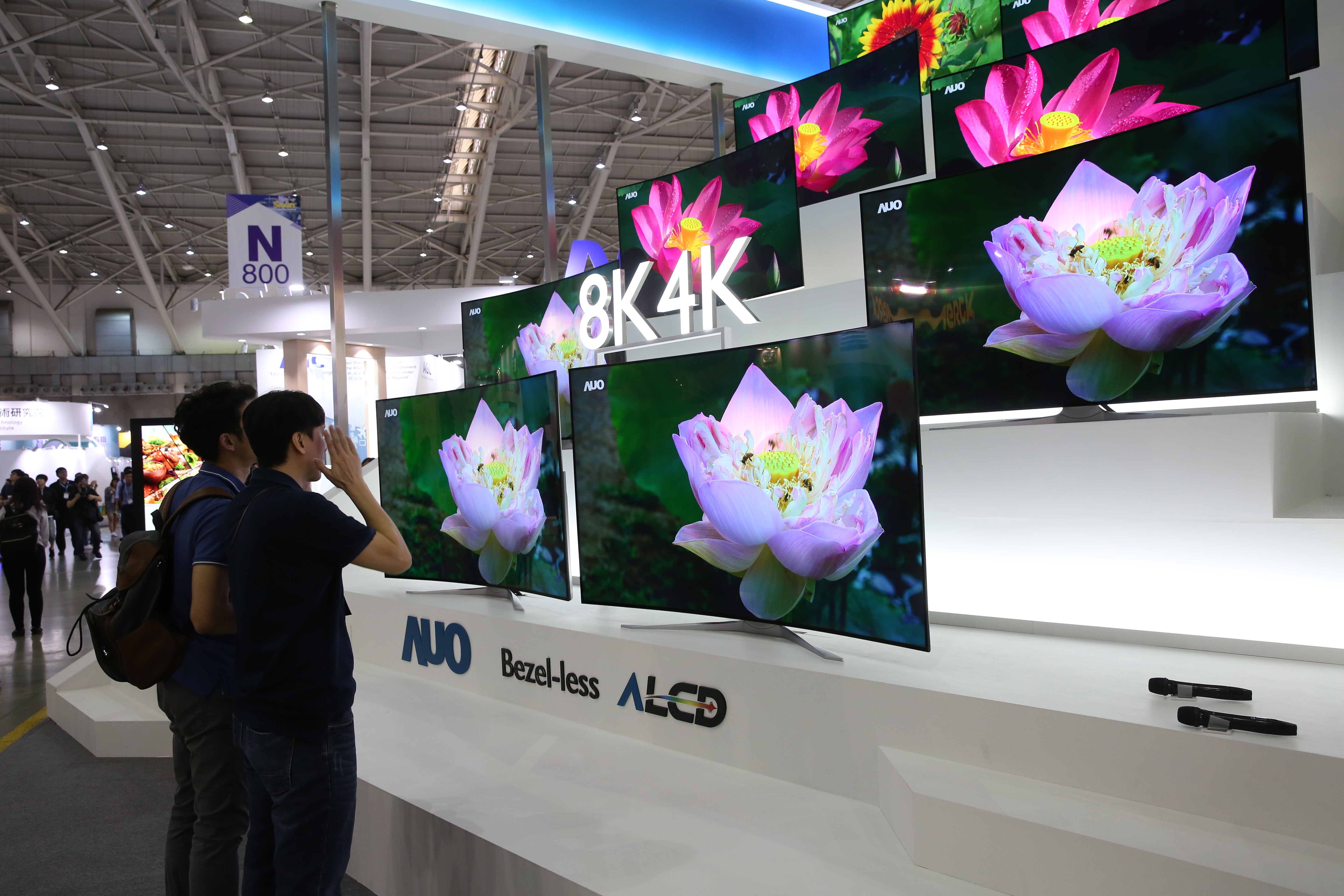 業界傳出，已有驅動IC廠大砍晶圓代工投片量，幅度高達2至3成。（本刊資料照）