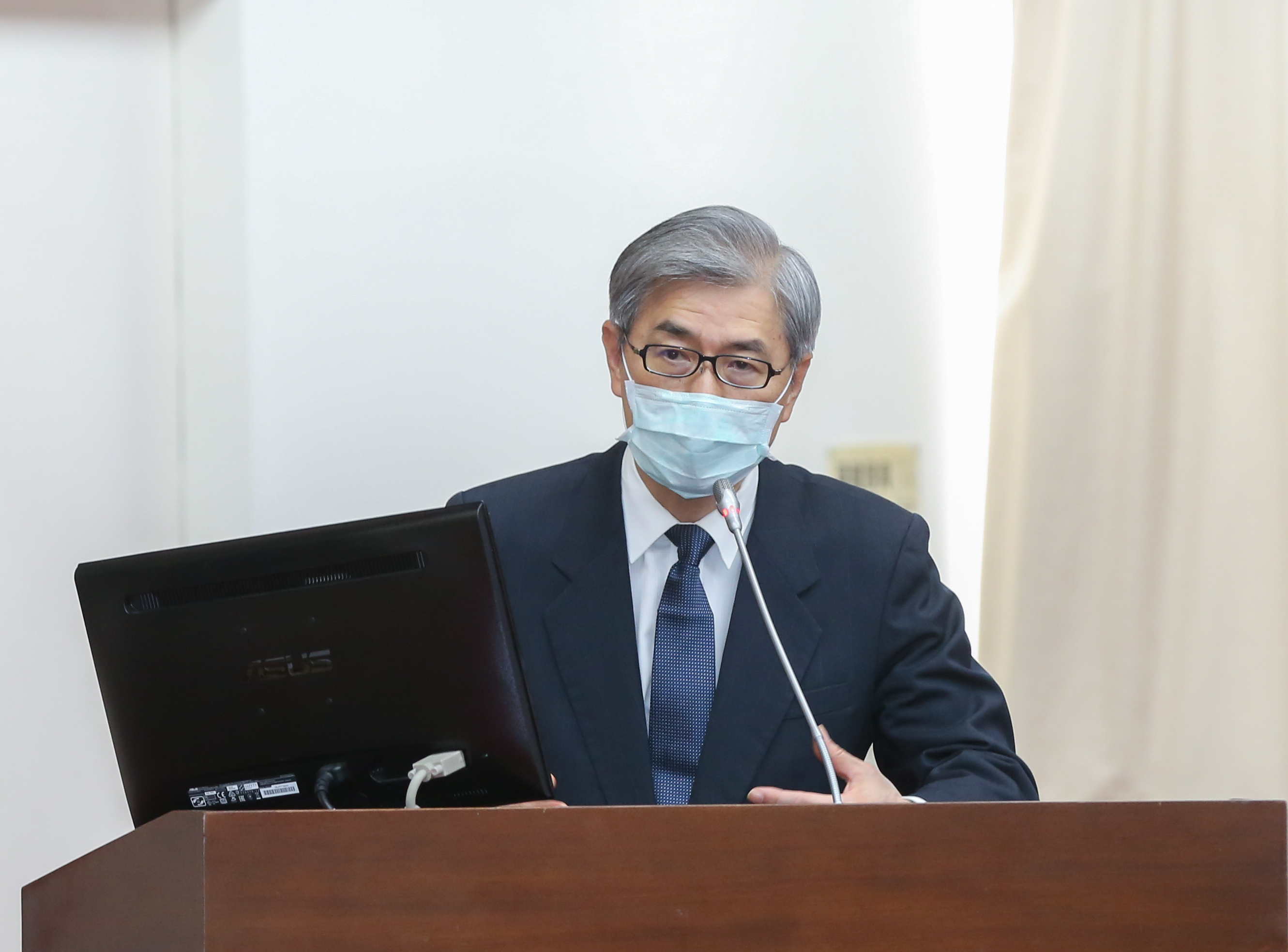 金管會主委黃天牧表示，產險業防疫險曝險金額超過410億元。