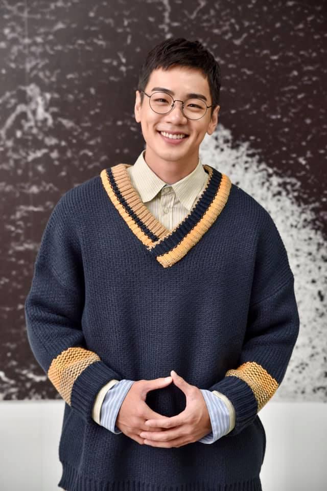 繼師姐宋芸樺後，禾浩辰去年約滿群星瑞智後也自組工作室，規劃自己的演藝事業。（翻攝自禾浩辰臉書）