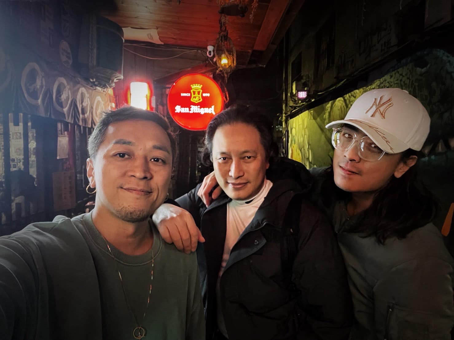 Toro（右）離團後開設公司，對生意有很多想法。（Toro臉書）