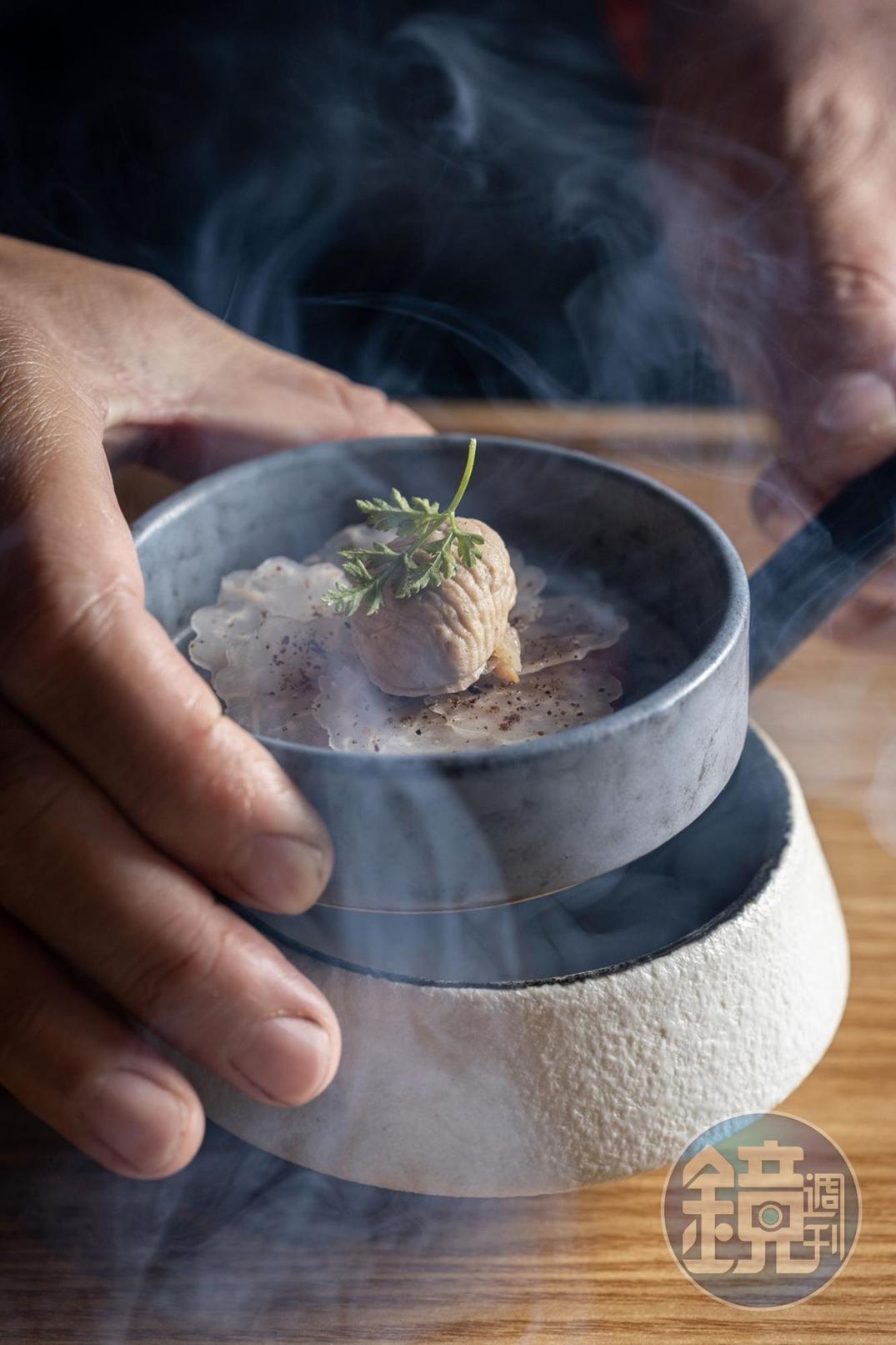 注入的煙燻香氣來自栗子殼。