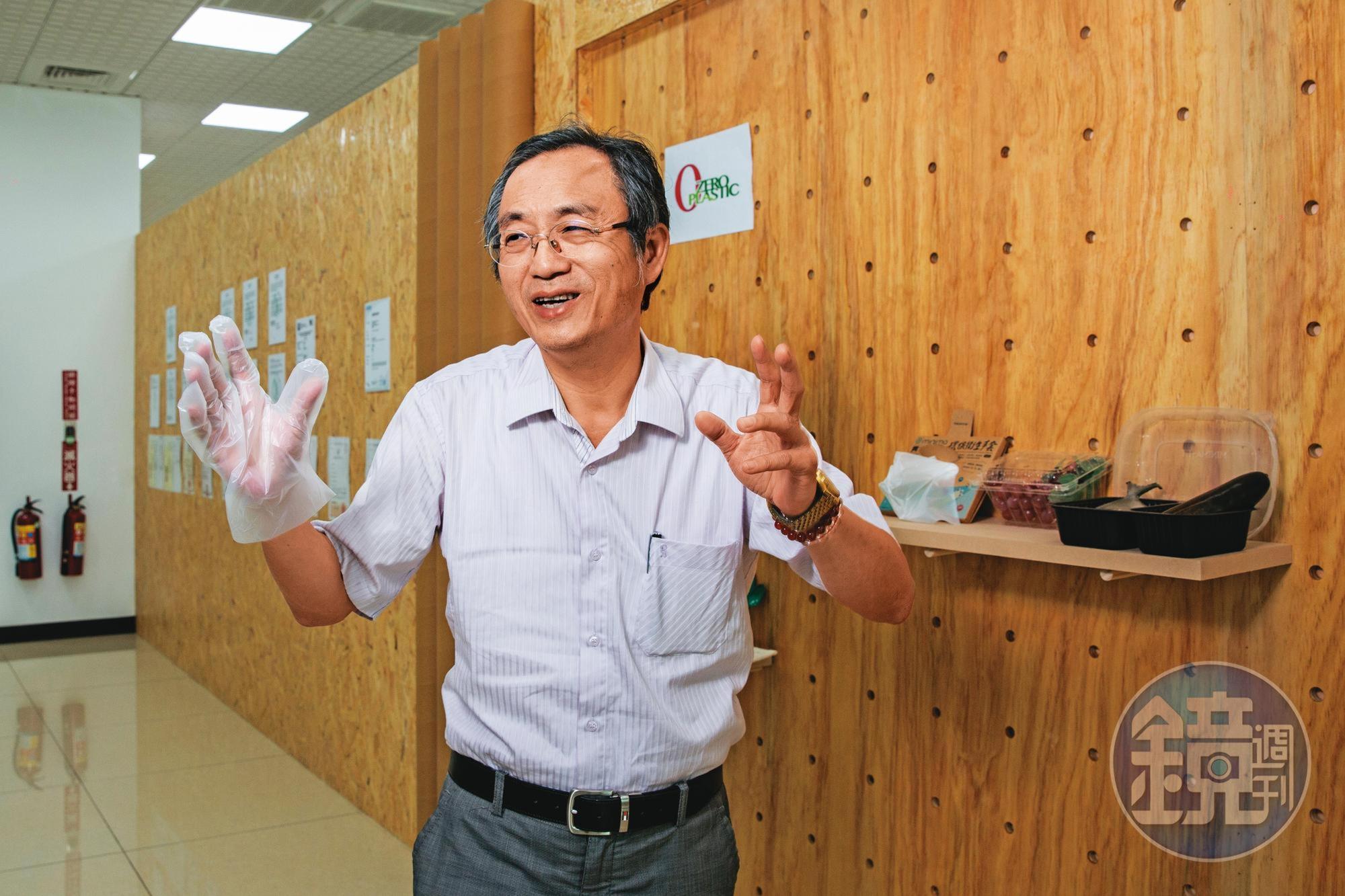 銘安科技黃建銘接受本刊專訪，一再提及一路走來實在艱辛，但介紹自家產品時，卻又難掩欣喜之情。
