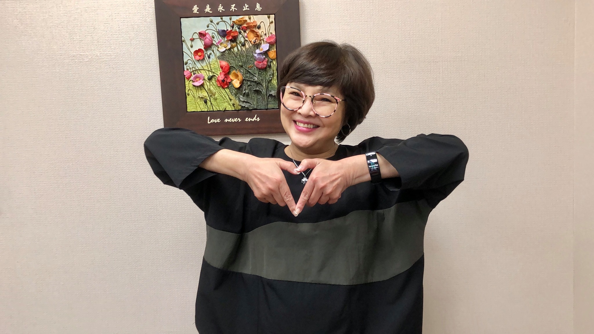 紀寶如坦言照顧獨居老人因疫情募款變少。（翻攝自紀寶如臉書）