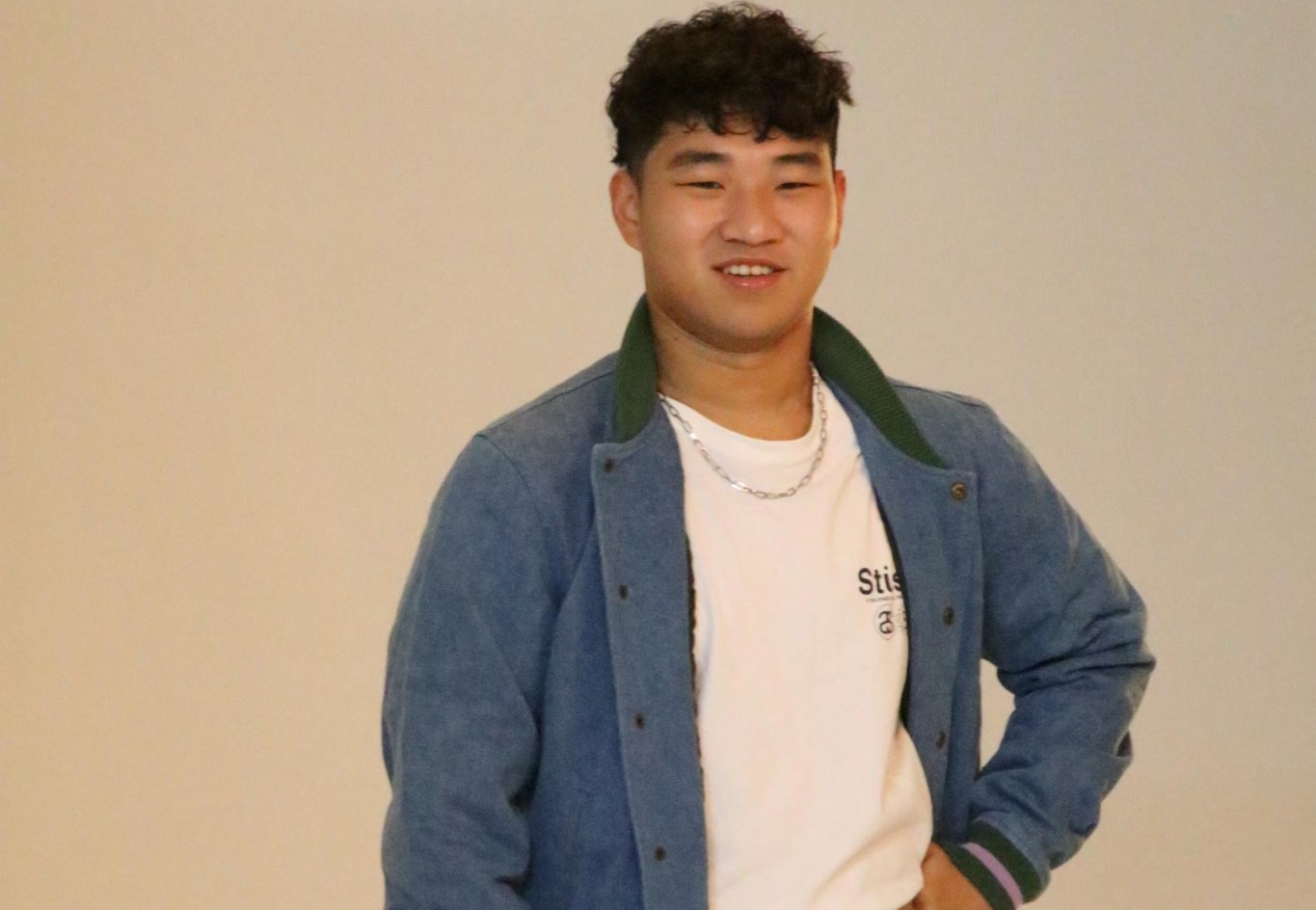 帕運游泳國手陳亮達被選為高市運動發展局年曆的7月運動明星，昨因車禍意外去世。（高市運動發展局提供）