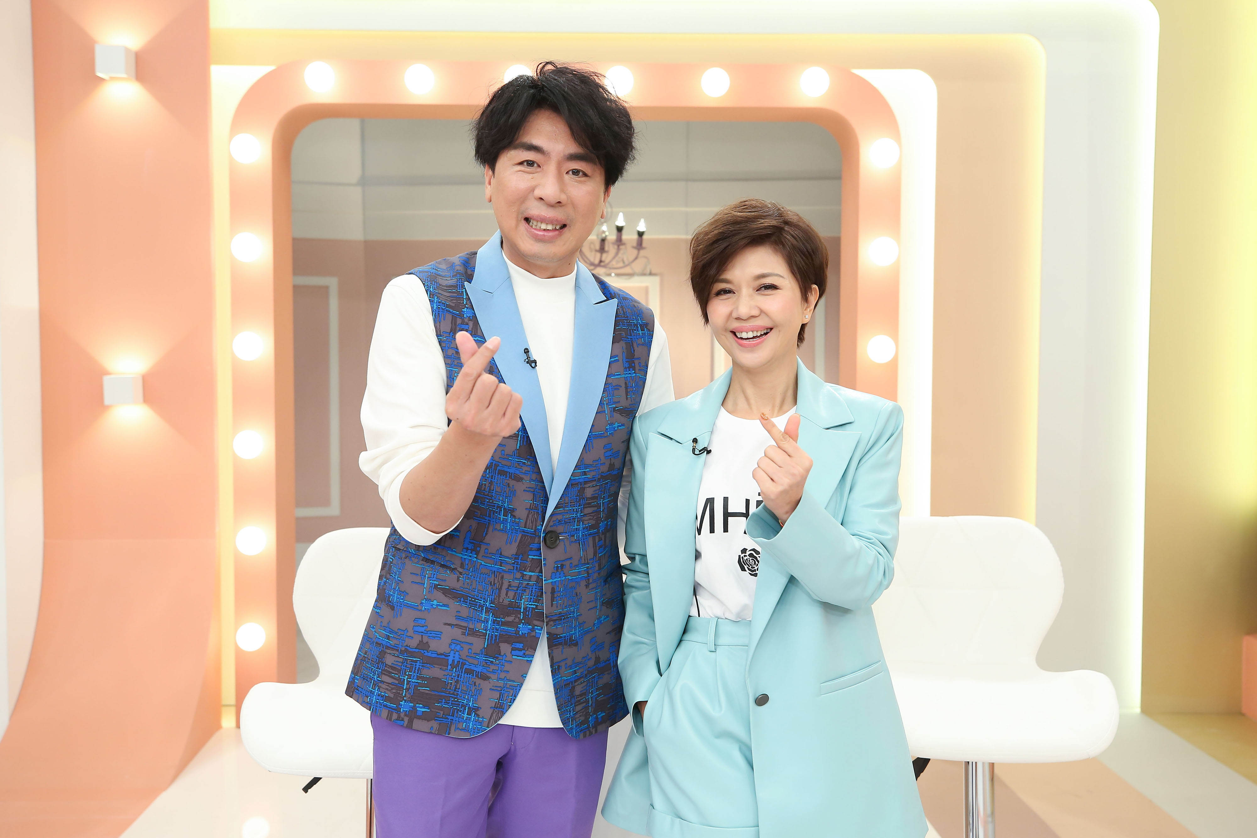 梁赫群、于子育主持《姊妹靚起來》粉絲團遭仿冒。（民視提供）