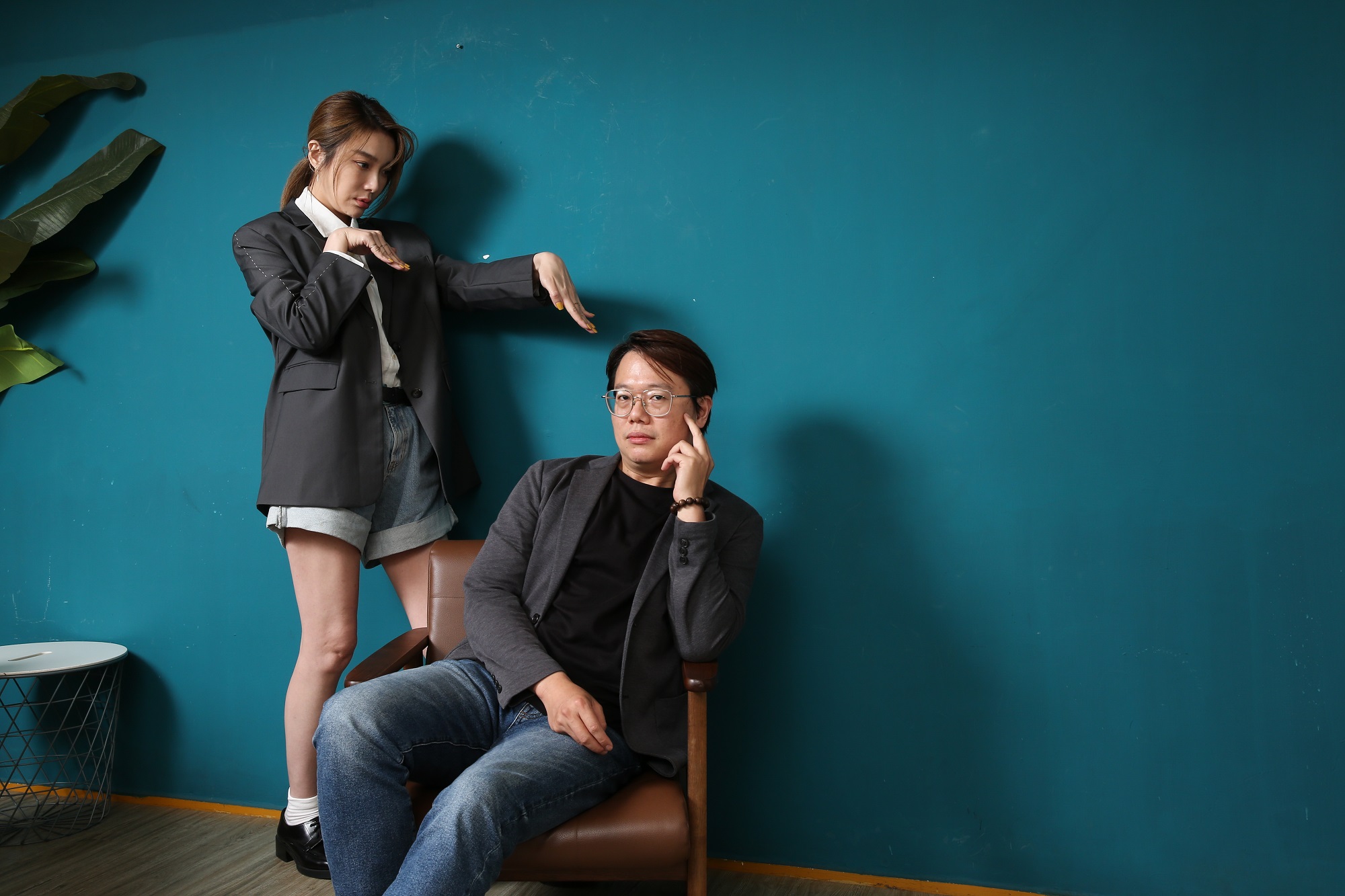 蔡淑臻（左）與賴孟傑（右）因多次合作培養良好默契，公開場合也大方開彼此玩笑。