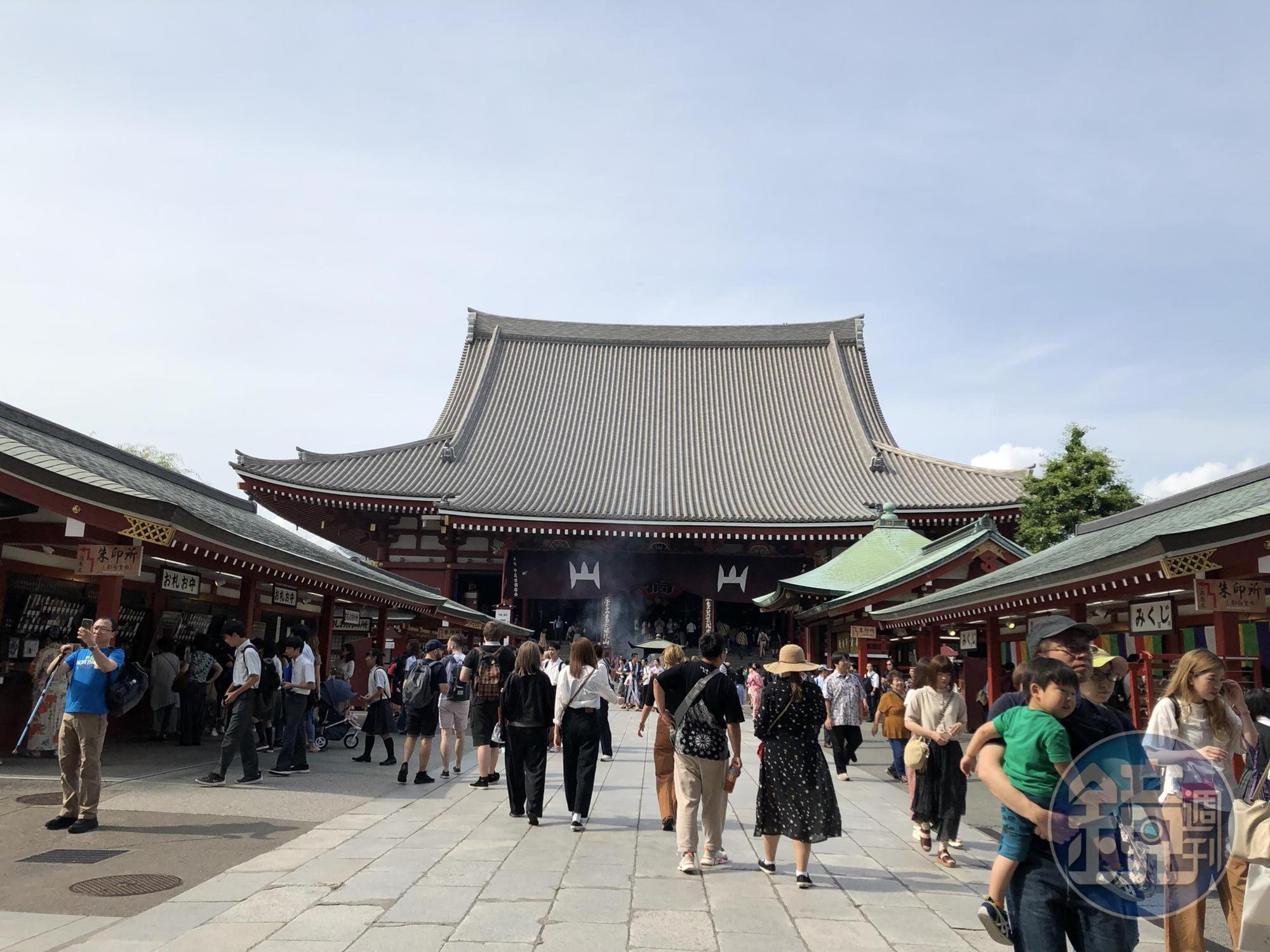因COVID-19疫情採取嚴格邊境管制的日本,將於6月10日起接受外國旅行團入境。(本刊資料照)