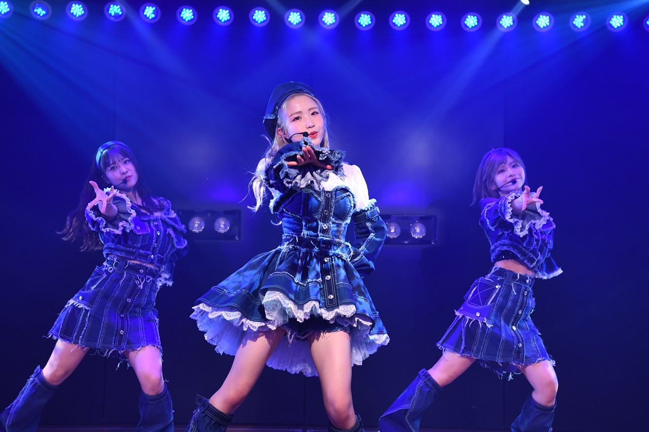 本田仁美順利站上AKB48 C位，讓她覺得像作夢一樣。（AKB48，KING RECORDS，You, Be Cool!提供）