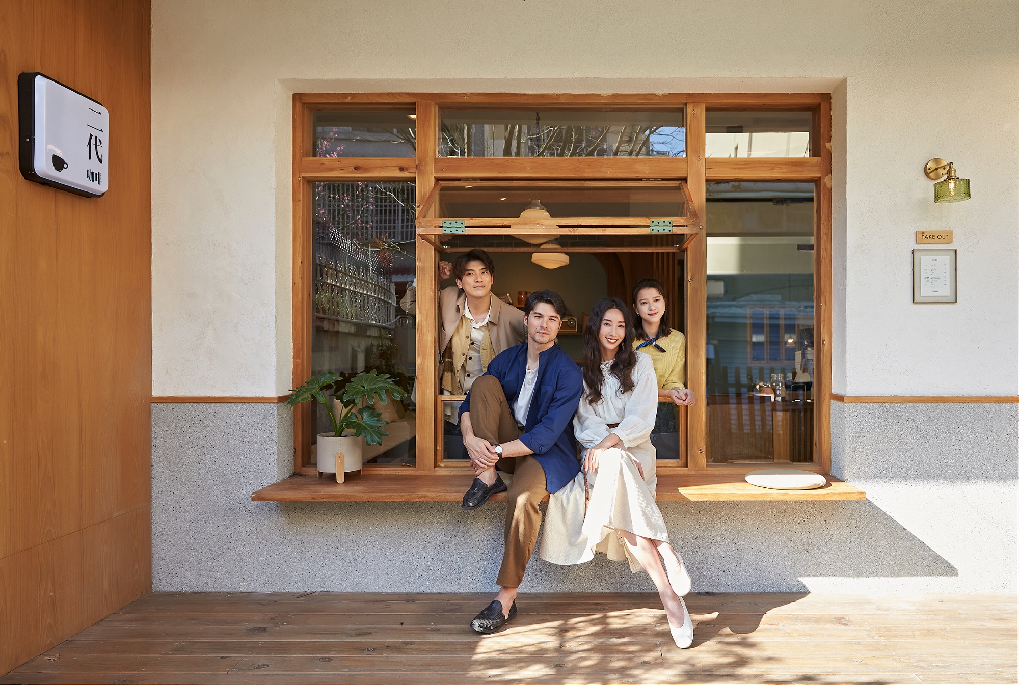 《歡迎光臨 二代咖啡》由鳳小岳、林哲熹、隋棠、項婕如等人主演。（台北電影節提供）