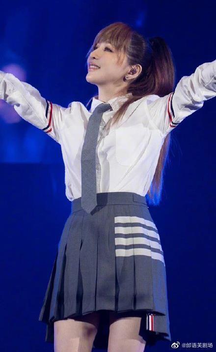 王心凌的演出製造許多回憶殺。（微博圖片）