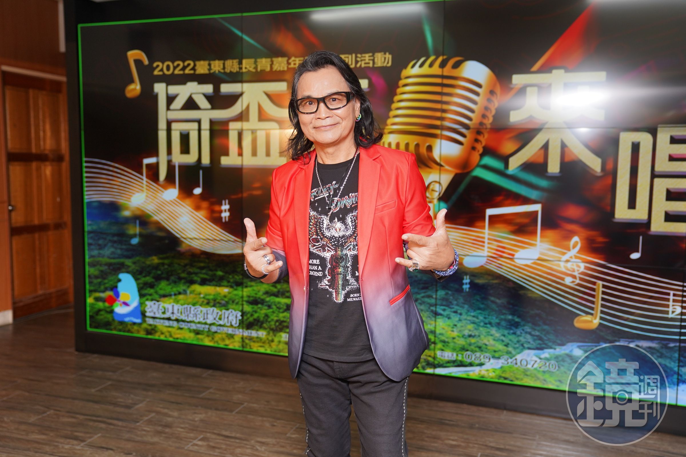 已晉身為銀髮族的沈文程，對於能為關懷長者活動盡一分心力感到榮幸。（ 臺東縣政府社會處提供）