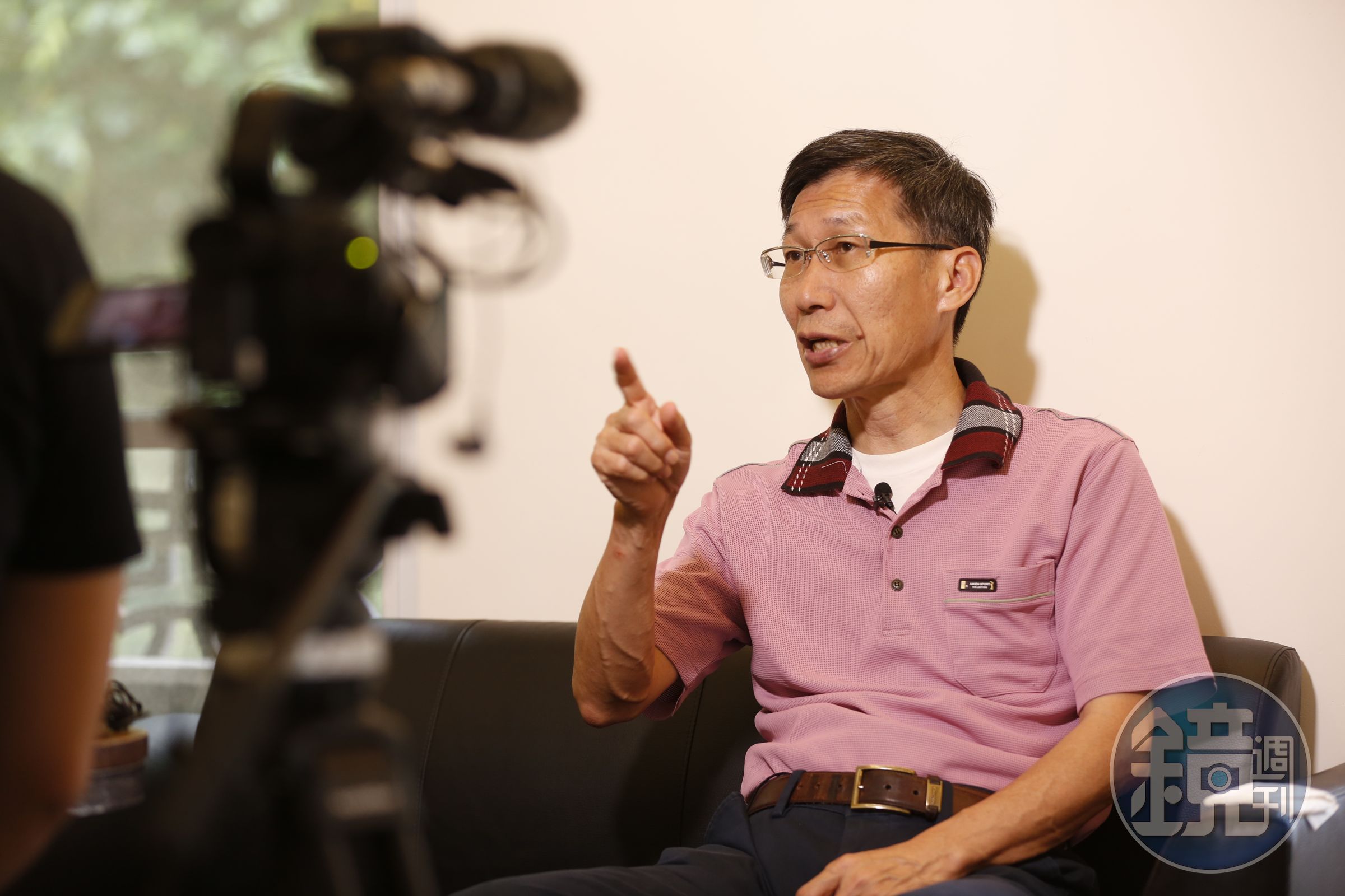 闕又上指出，按照景氣投資法，過去總報酬達倍數以上。