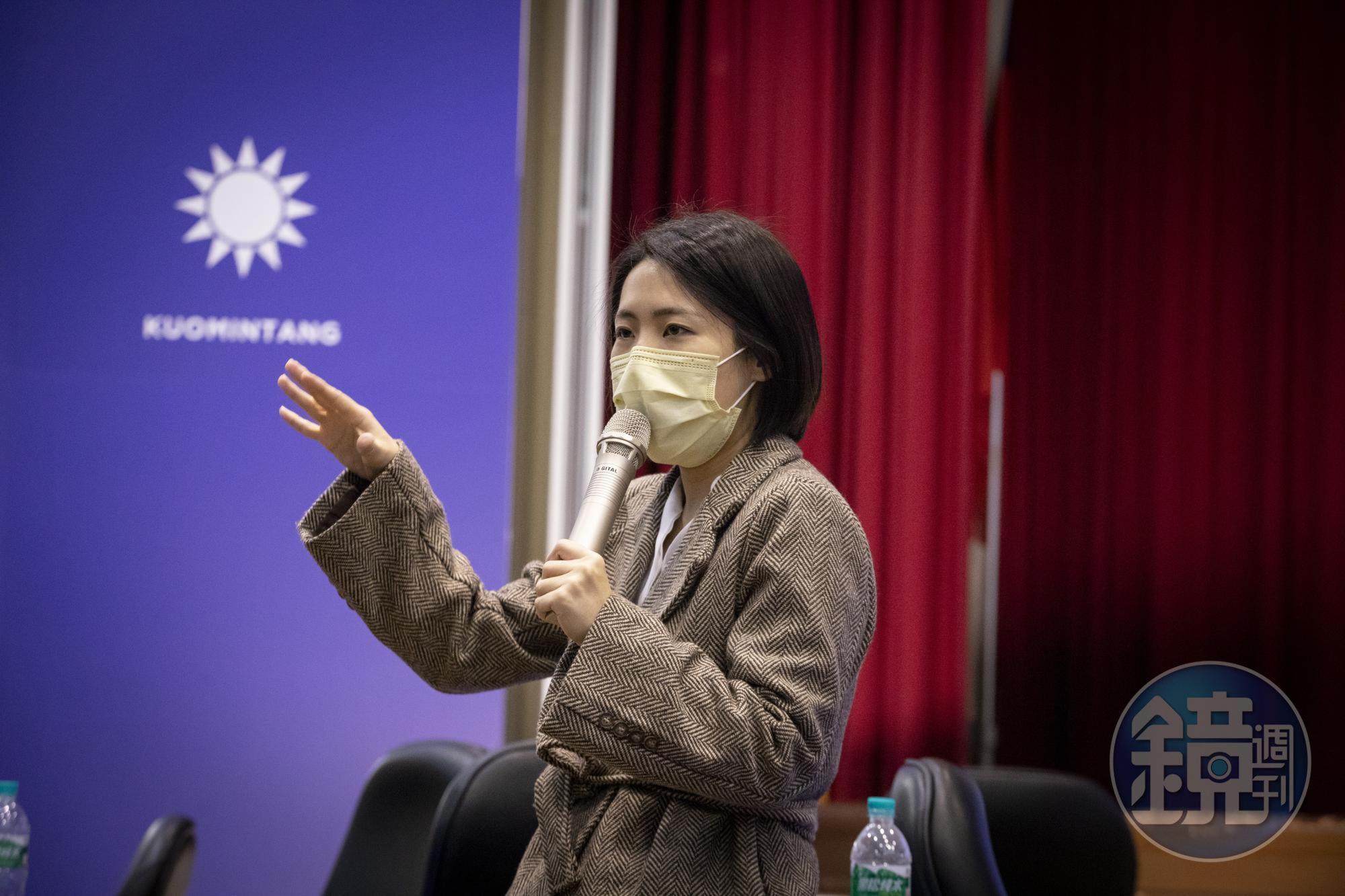 徐巧芯違停案引發爭議，為此她多次出面道歉、澄清。（本刊資料照）