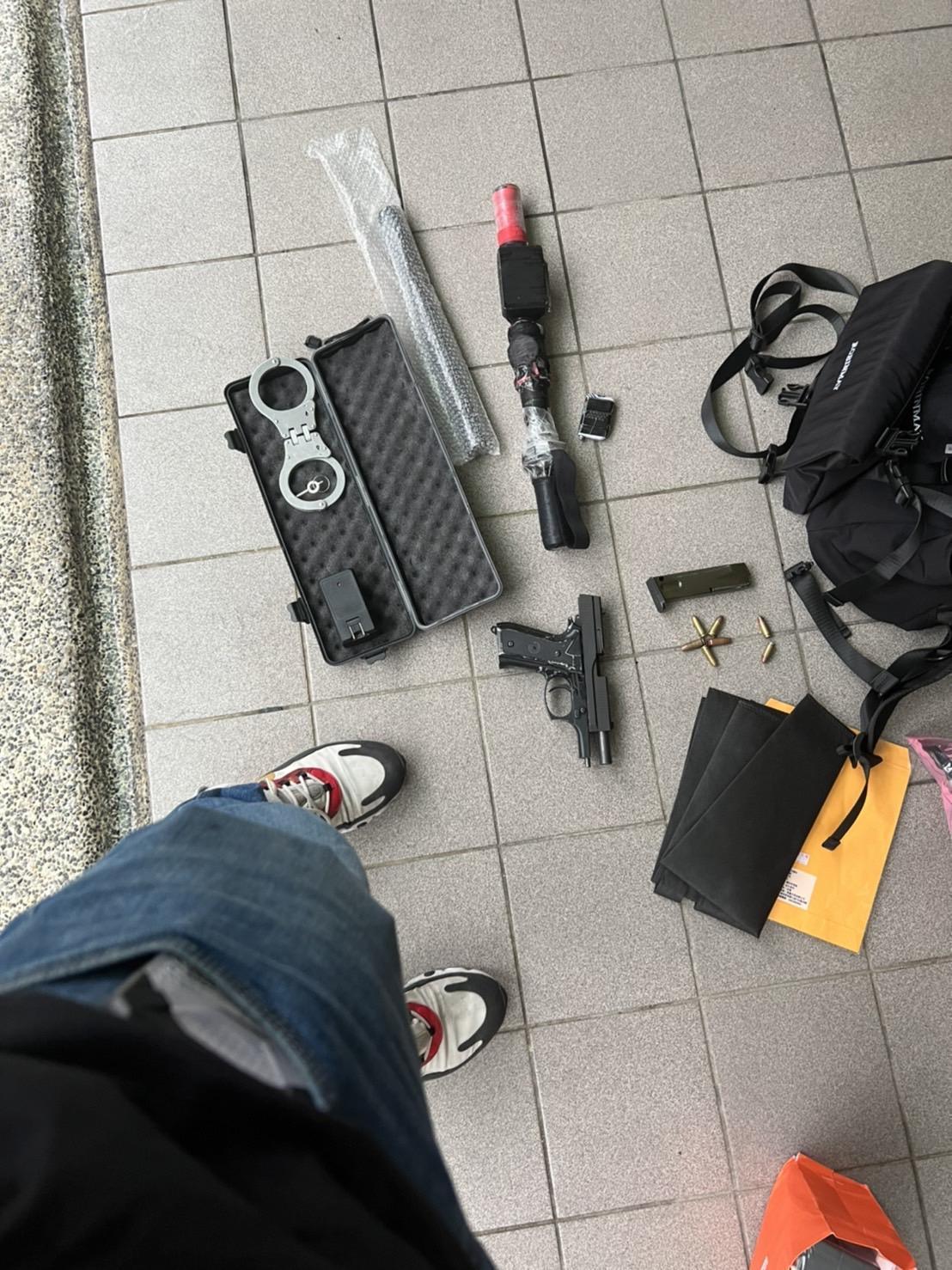 警方搜出大批改槍工 具。（警方提供）