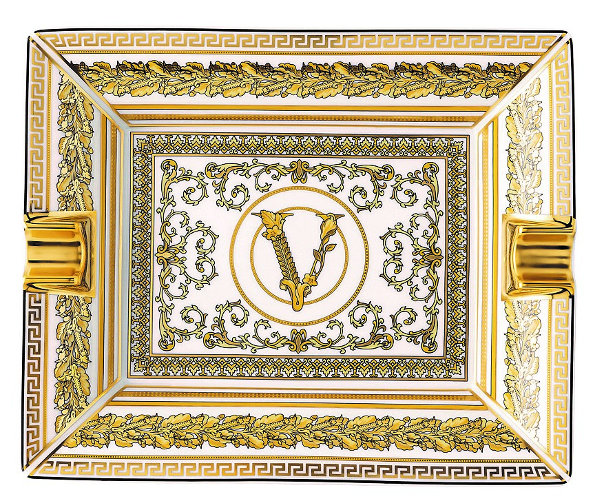 irtus Gala金色菸灰缸 價格店洽Versace。（Versace提供）
