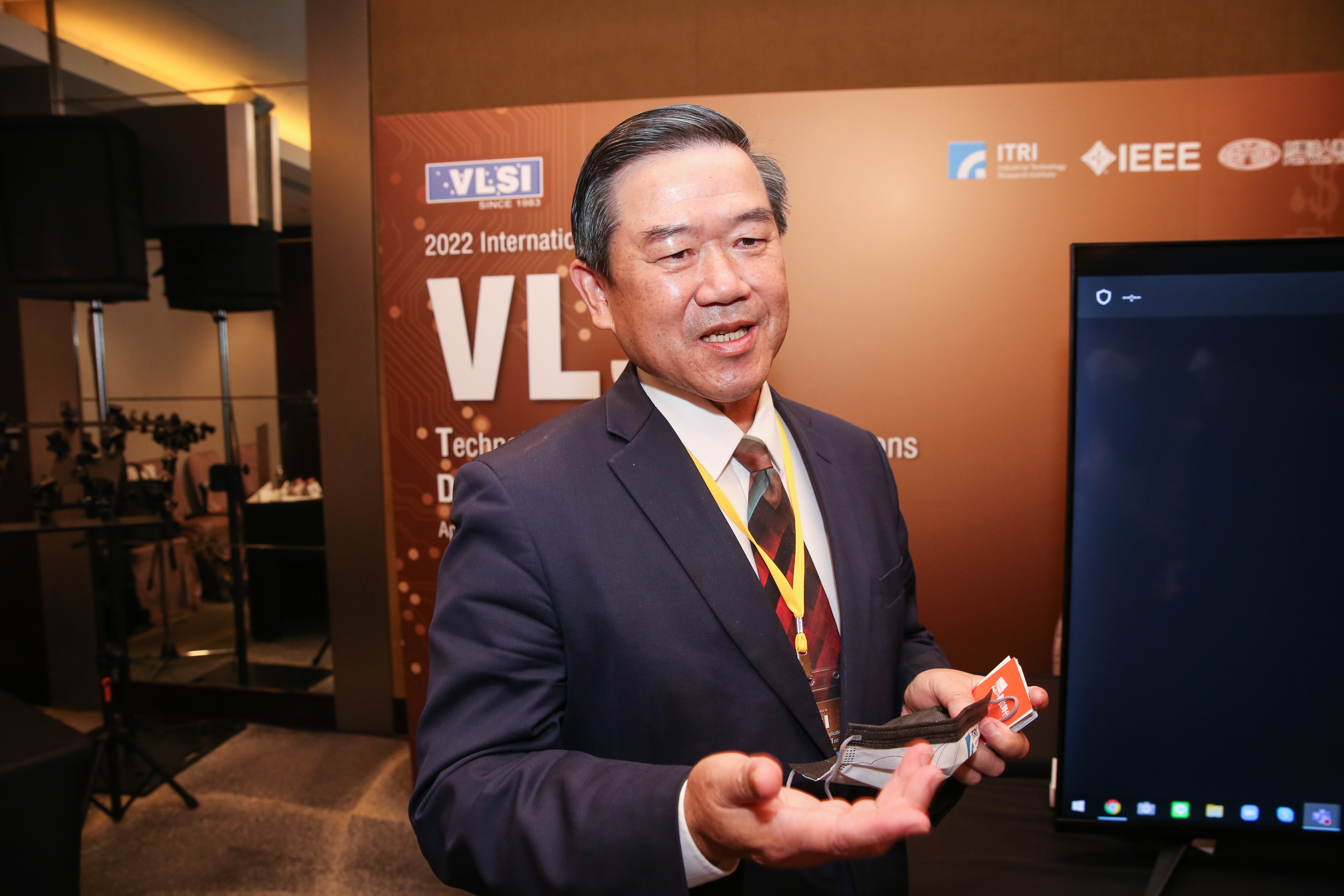 陳其宏認為，庫存問題取決於政府防疫政策與美國升息態度。