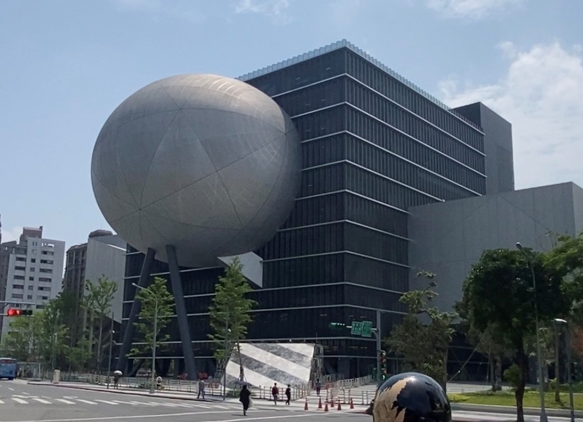 北藝中心的戶外活動遭附近居民投訴噪音問題。