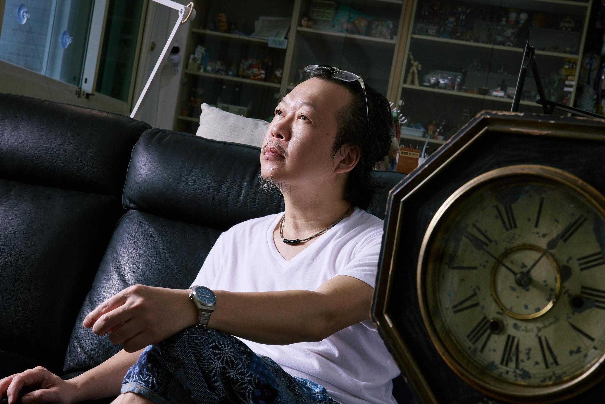 對於時間的永恆與不可知、製錶工藝,他總是抱持著敬畏與讚嘆。