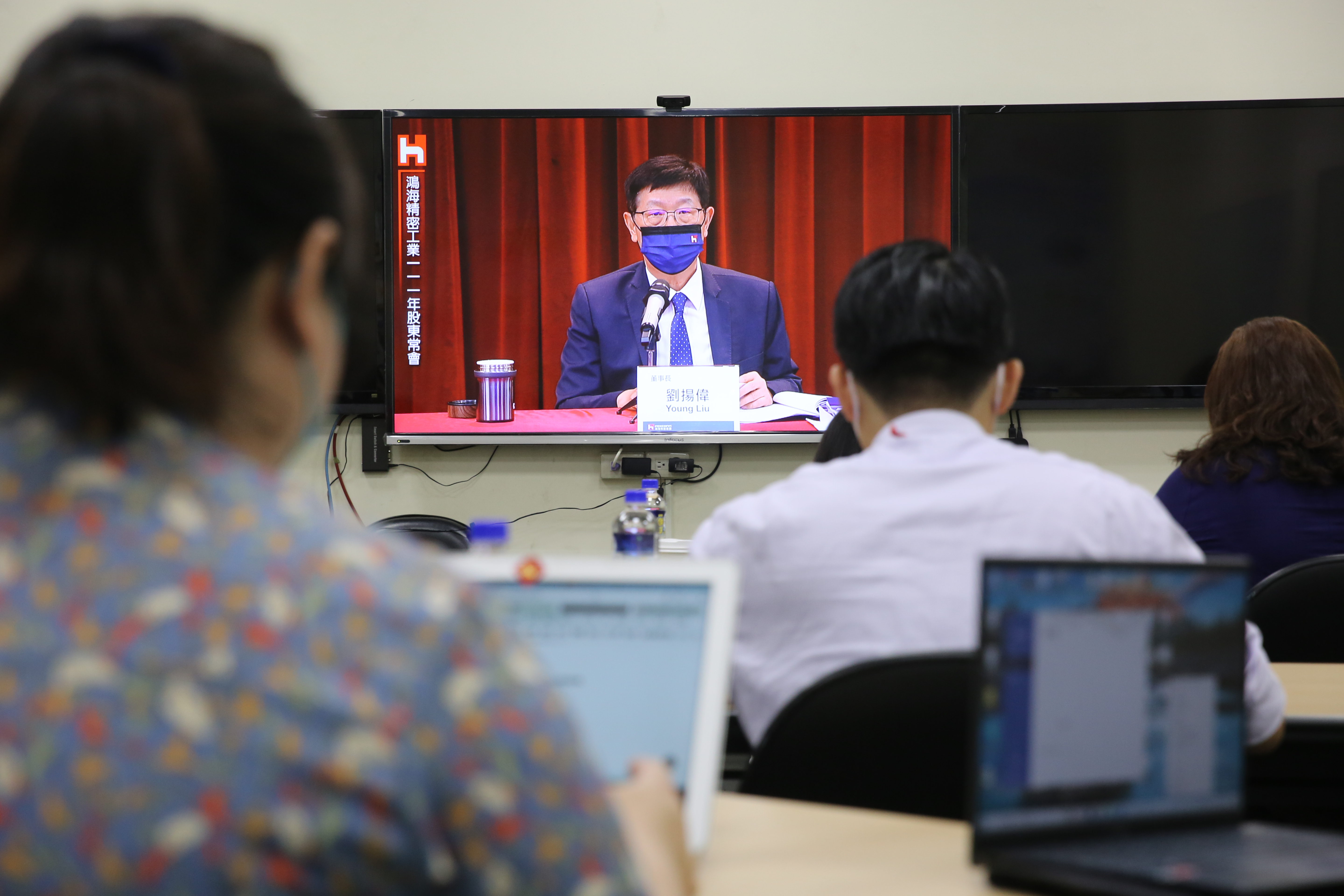 鴻海今舉辦線上股東會，董事長劉揚偉透露今年10月除了量產版的Model C之外，還會再推出兩款全新電動車。