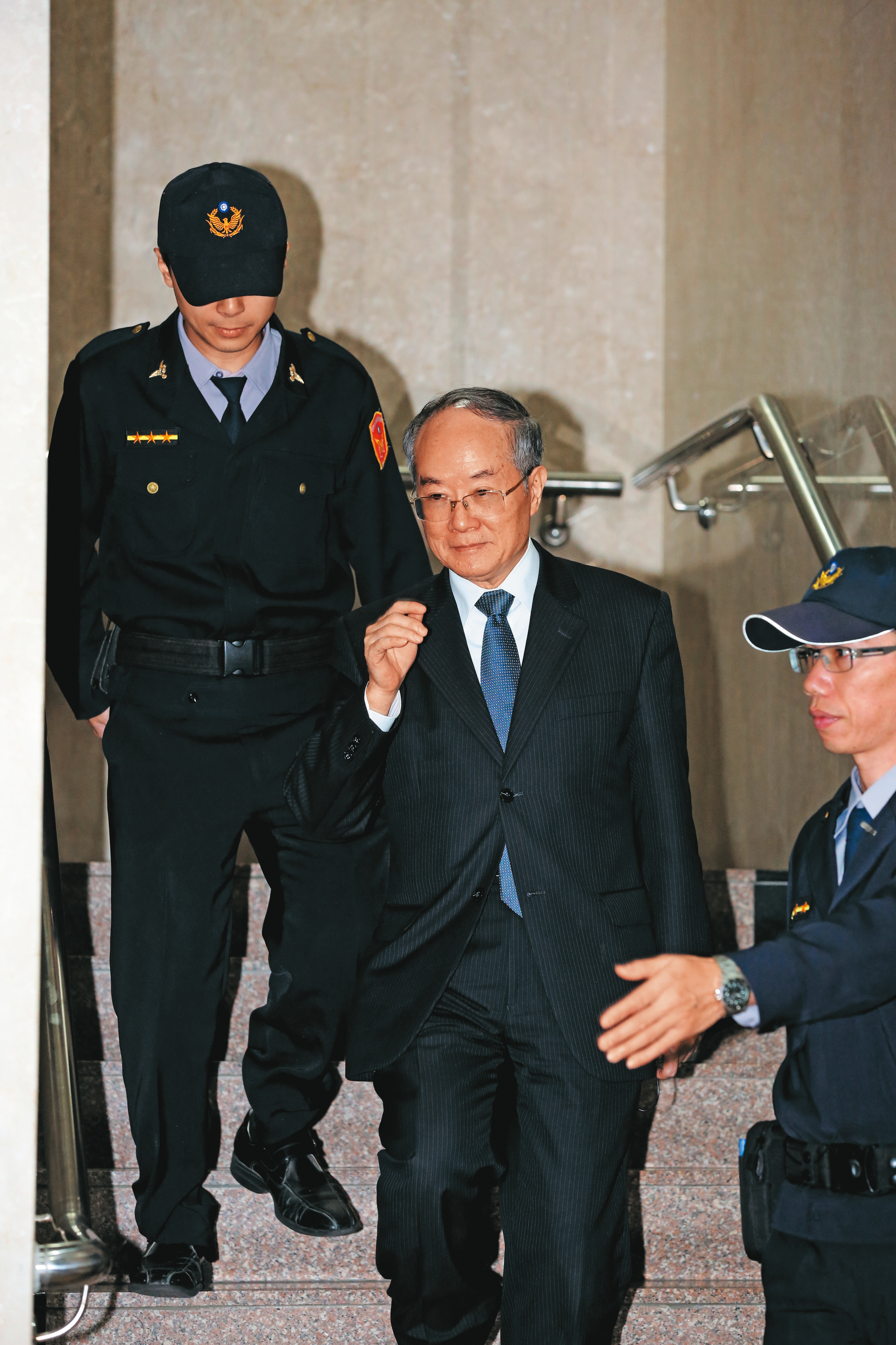 前檢察總長黃世銘任內即掌握汪海清錄音光碟，卻未發動搜索。
