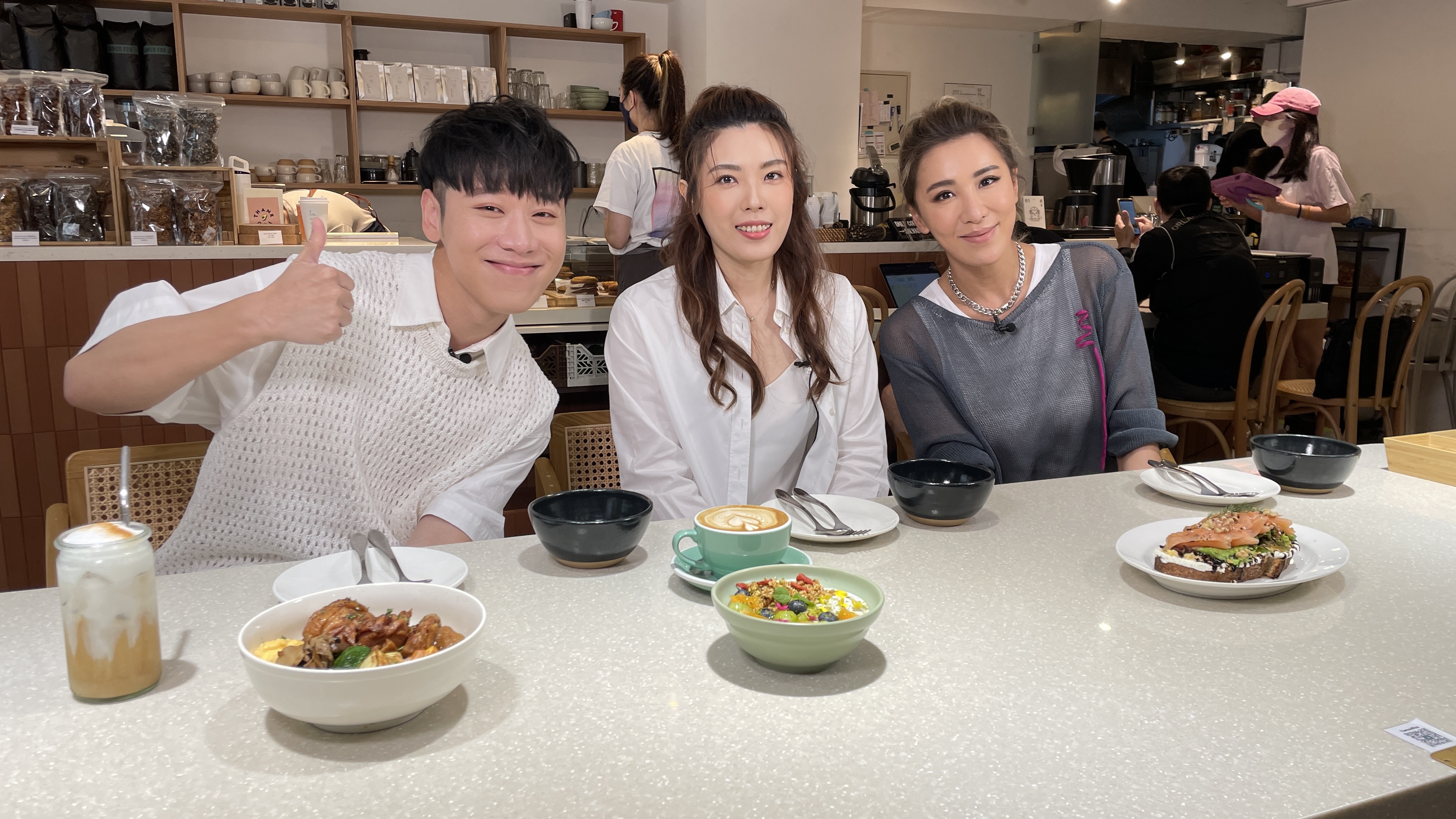 理科太太上《食尚》全新網路版，自曝感情狀態。（TVBS提供）