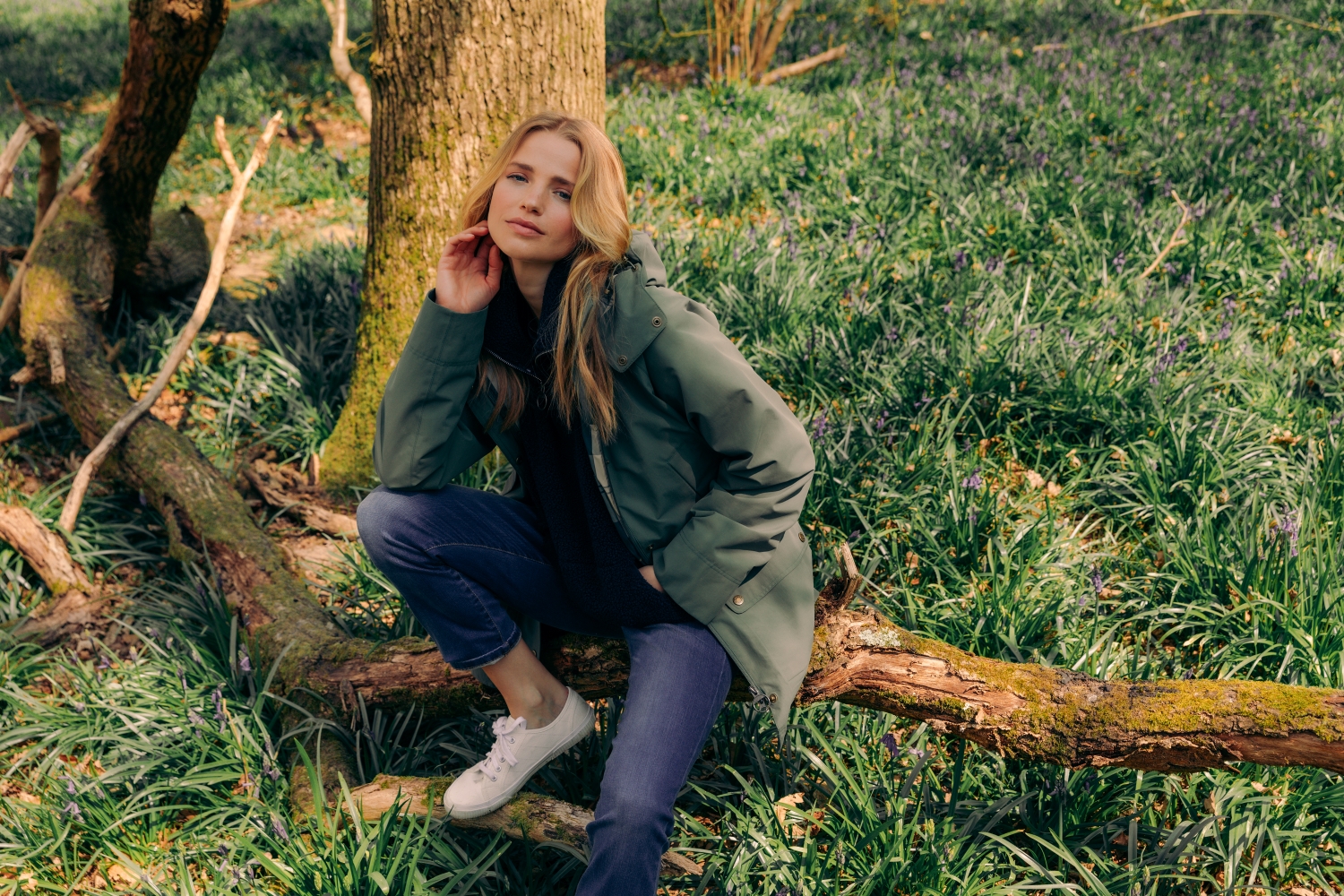 英國百年皇室愛用的品牌Barbour，防水又透氣的外套，還有油布材質，是品牌最知名且經典的單品。Clary防水透氣外套 NT$14,300 Barbour。（Barbour提供）