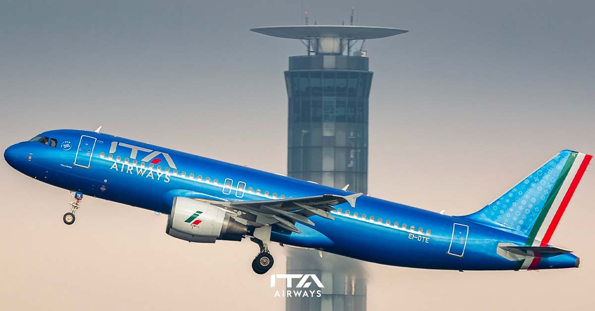 義大利航空一架班機日前與塔台失聯10分鐘，當局還以為發生劫機事件，沒想到只是2名機師同時睡死。（翻攝自ITA Airways臉書）