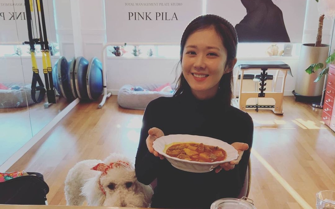 41歲張娜拉宣布要與小6歲圈外男友結婚啦。（翻攝張娜拉IG）