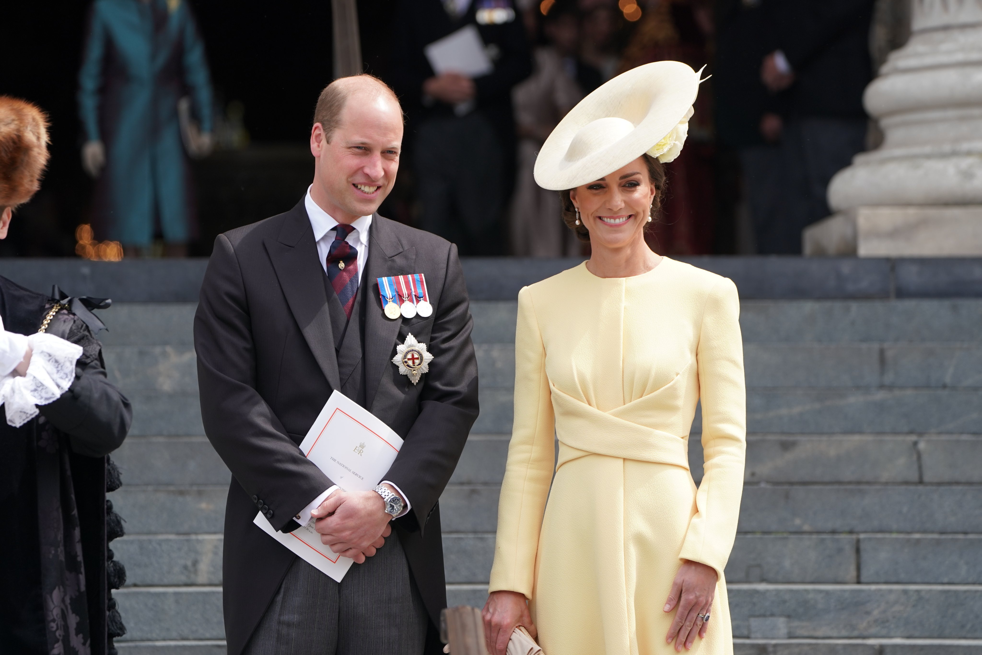 威廉王子與凱特王子妃現身聖保羅大教堂。（翻攝KensingtonRoyal推特）